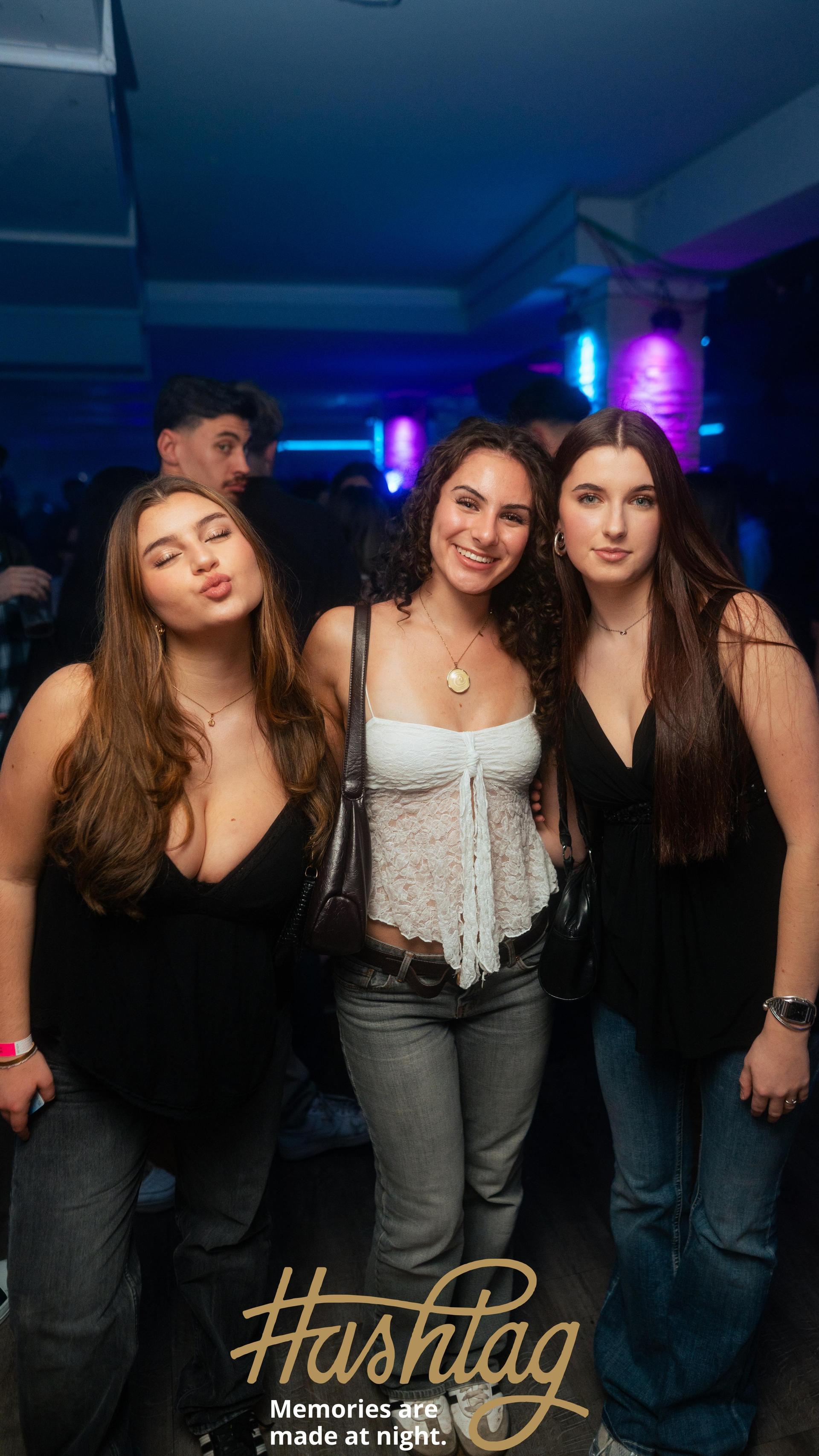 Ihr habt am Freitag bei der Social-Media-Party im Hashtag ordentlich gefeiert. Das sind die Bilder des Abends. (Bild: Hannes Stock)