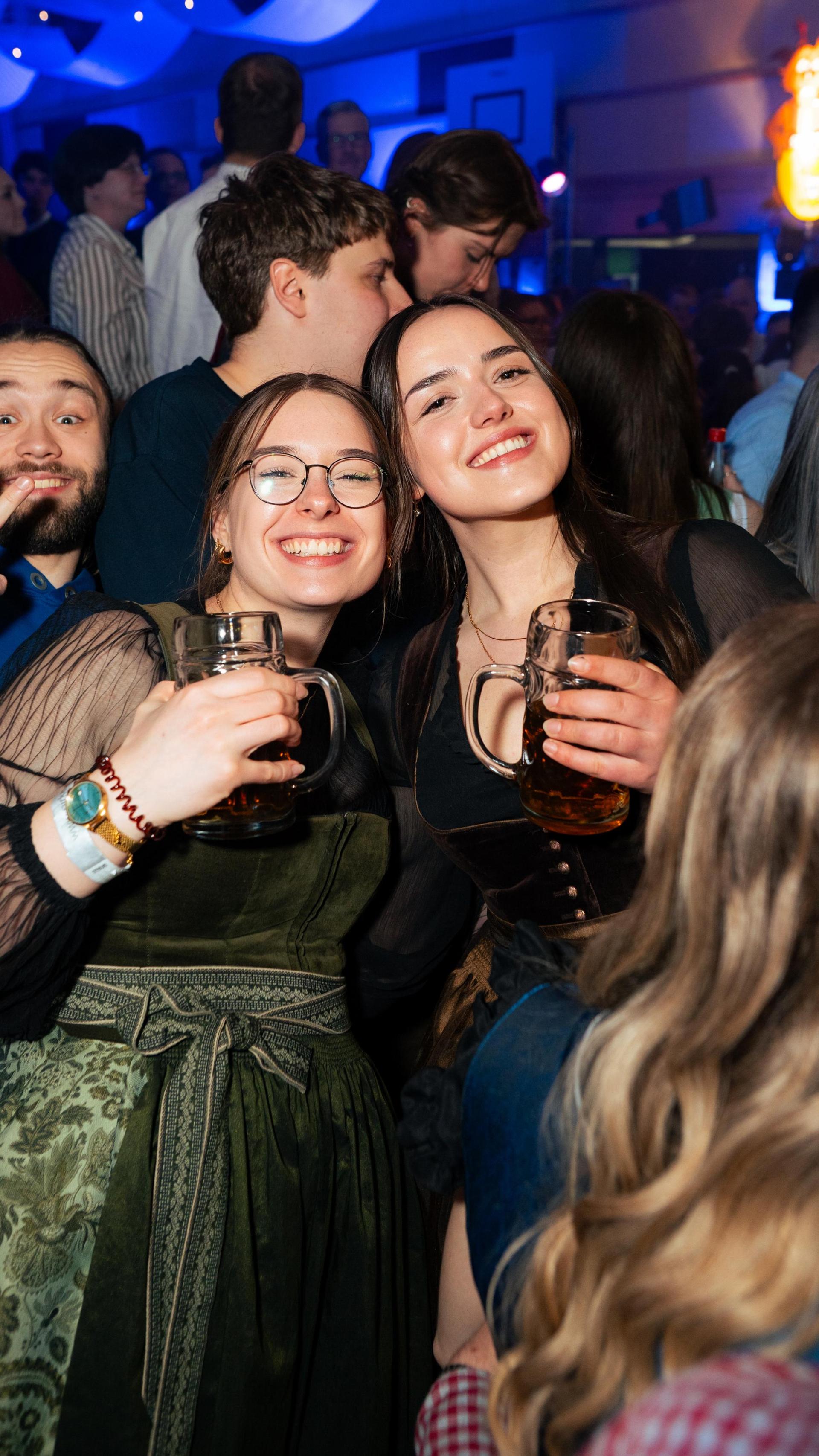 Partybilder vom Starkbierfest Pirk von Hannes Stock. (Bild: Hannes Stock)