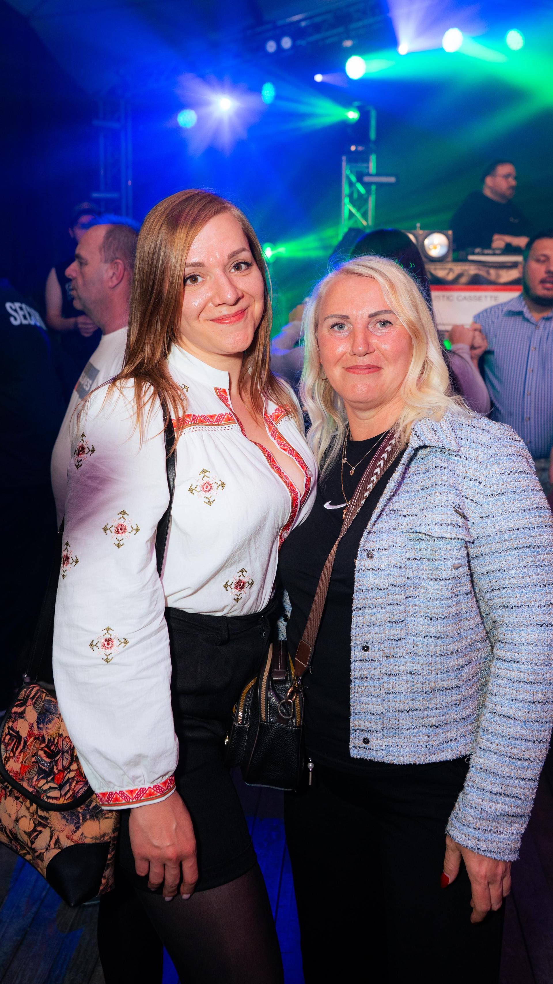 Samstagabend am Weidner Volksfest. (Bild: Hannes Stock)