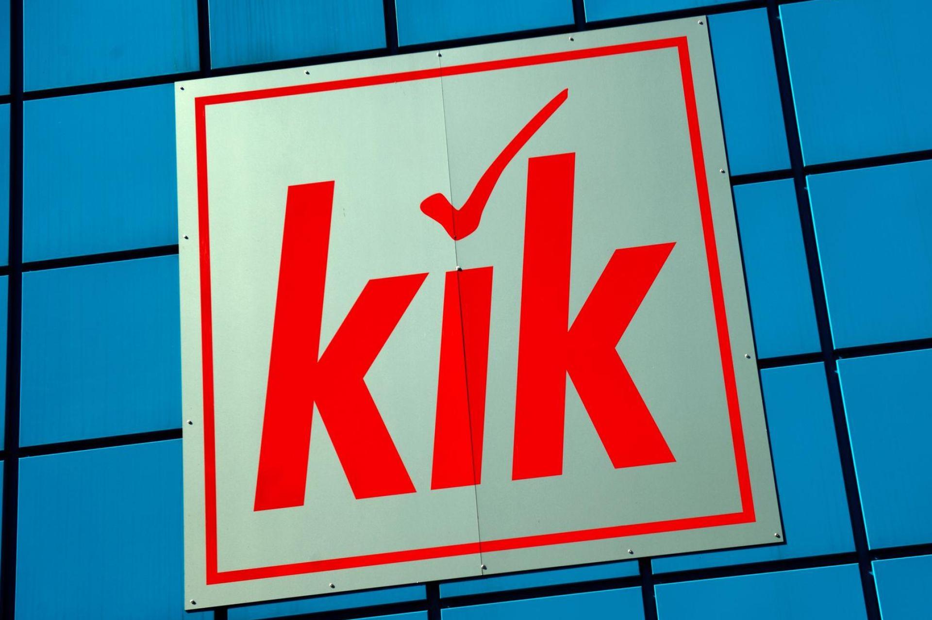 Kik konkurriert unter anderem mit Woolworth und NKD. (Bild: picture alliance / Arno Burgi/dpa-Zentralbild/dpa)