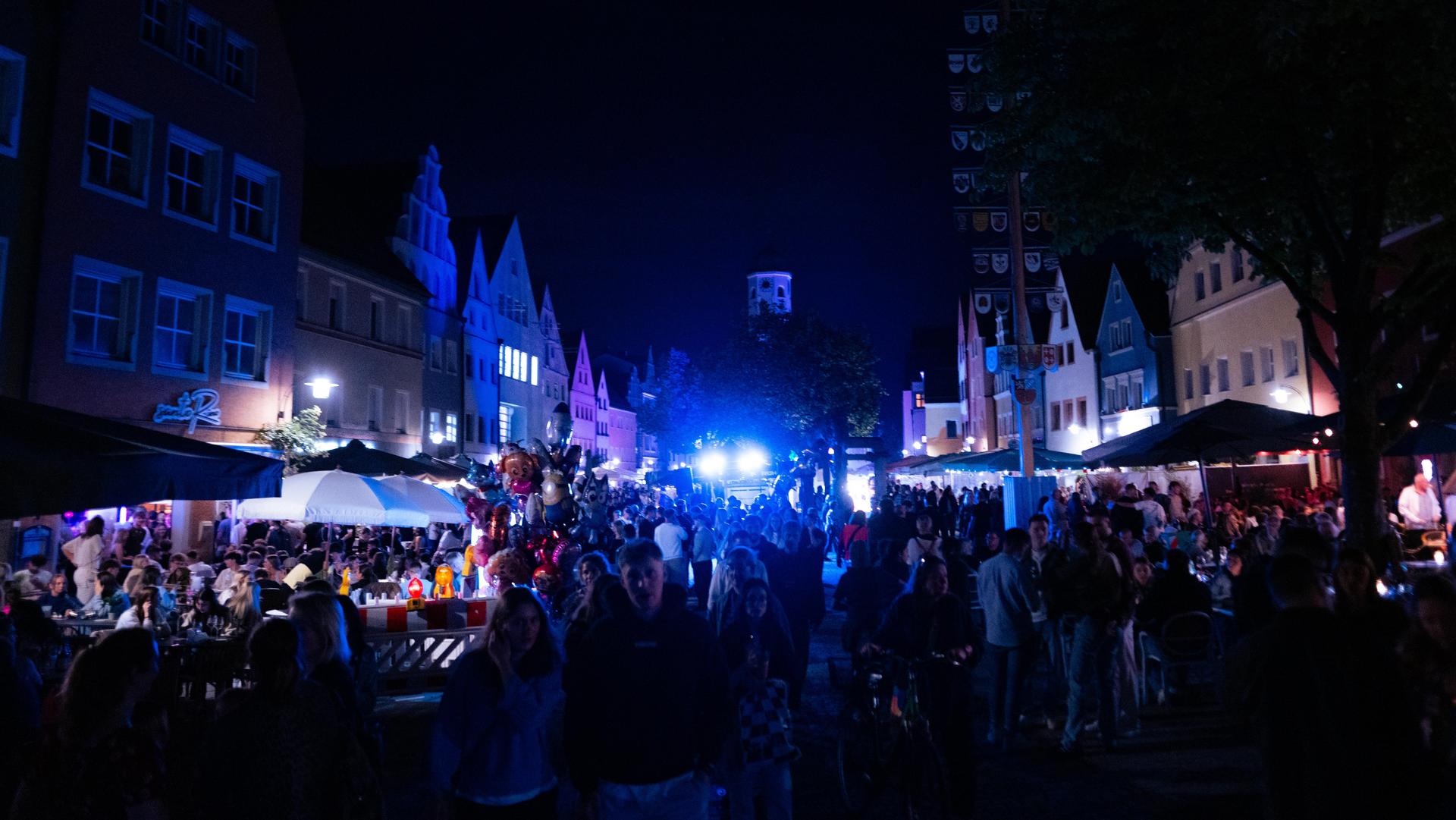 Einblicke in die träumende Stadt. (Bild: Hannes Stock)
