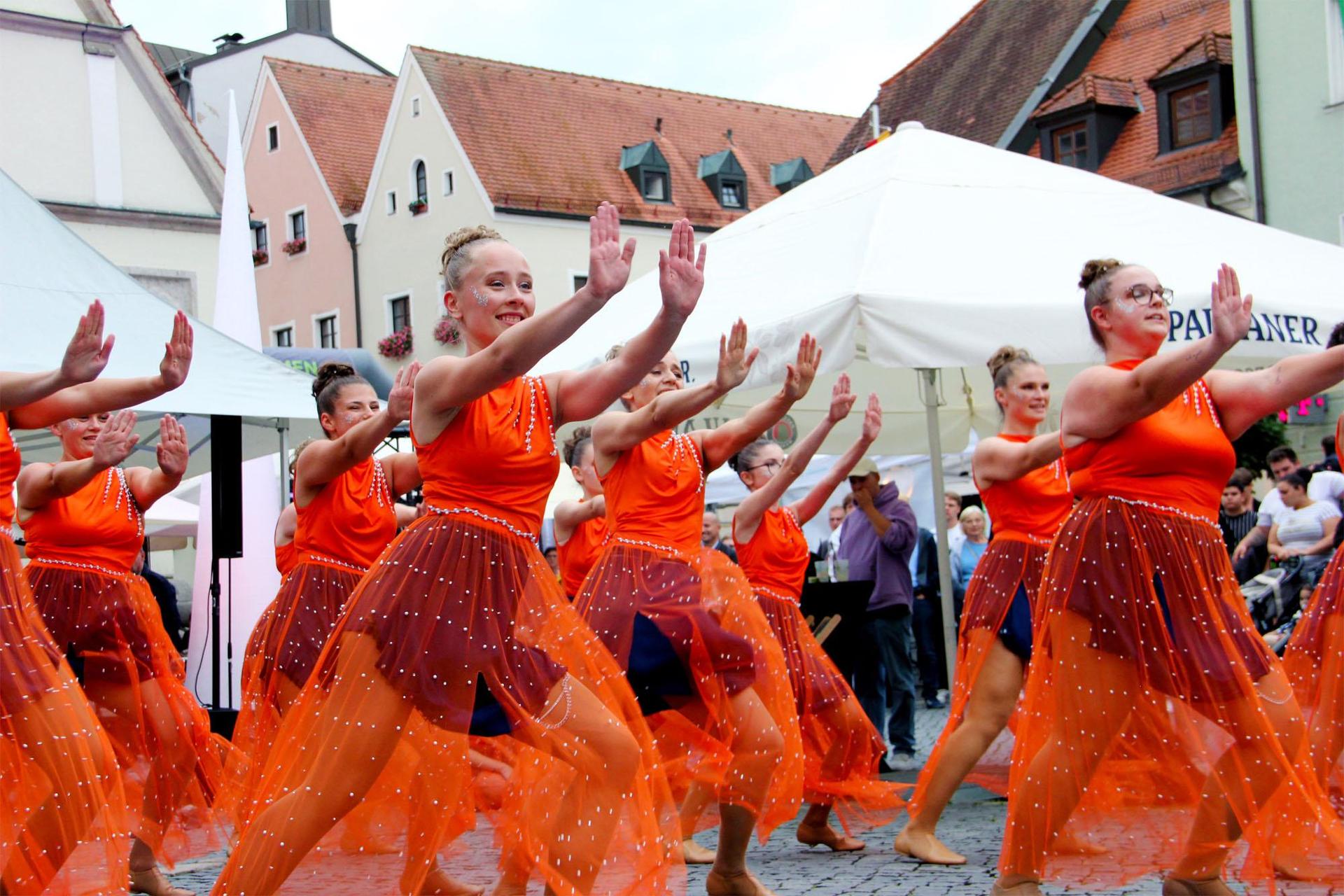 Wenn „Weiden träumt“, zeigen Musiker und Künstler ihre Vielfalt. (Bild: Stadtmarketing Weiden e. V.)