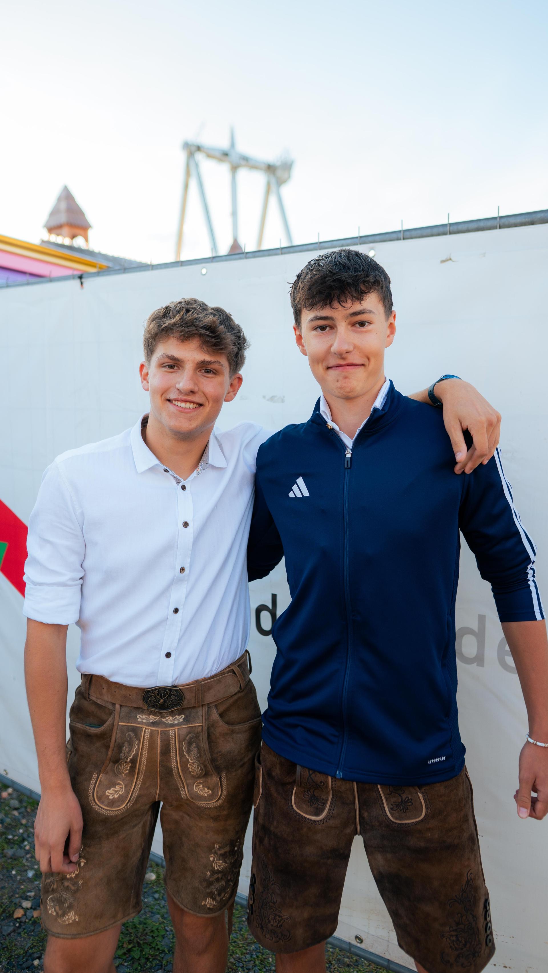 Auftakt beim Volksfest (Bild: Hannes Stock)