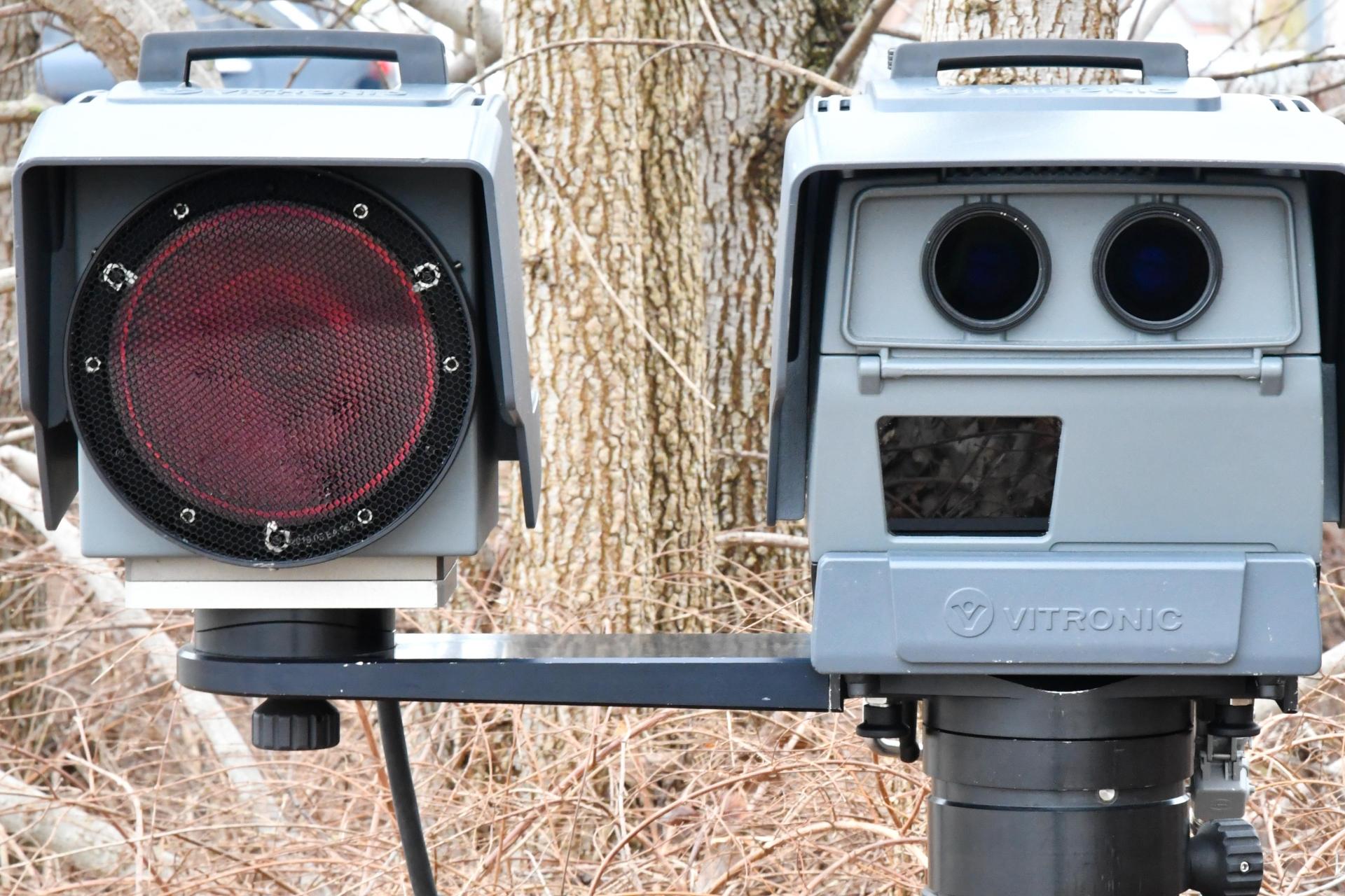Verkehrspolizei Weiden veröffentlicht Geschwindigkeitsmessungen für März 2026. Zwei Fahrer besonders auffällig. (Symbolbild: Petra Hartl)