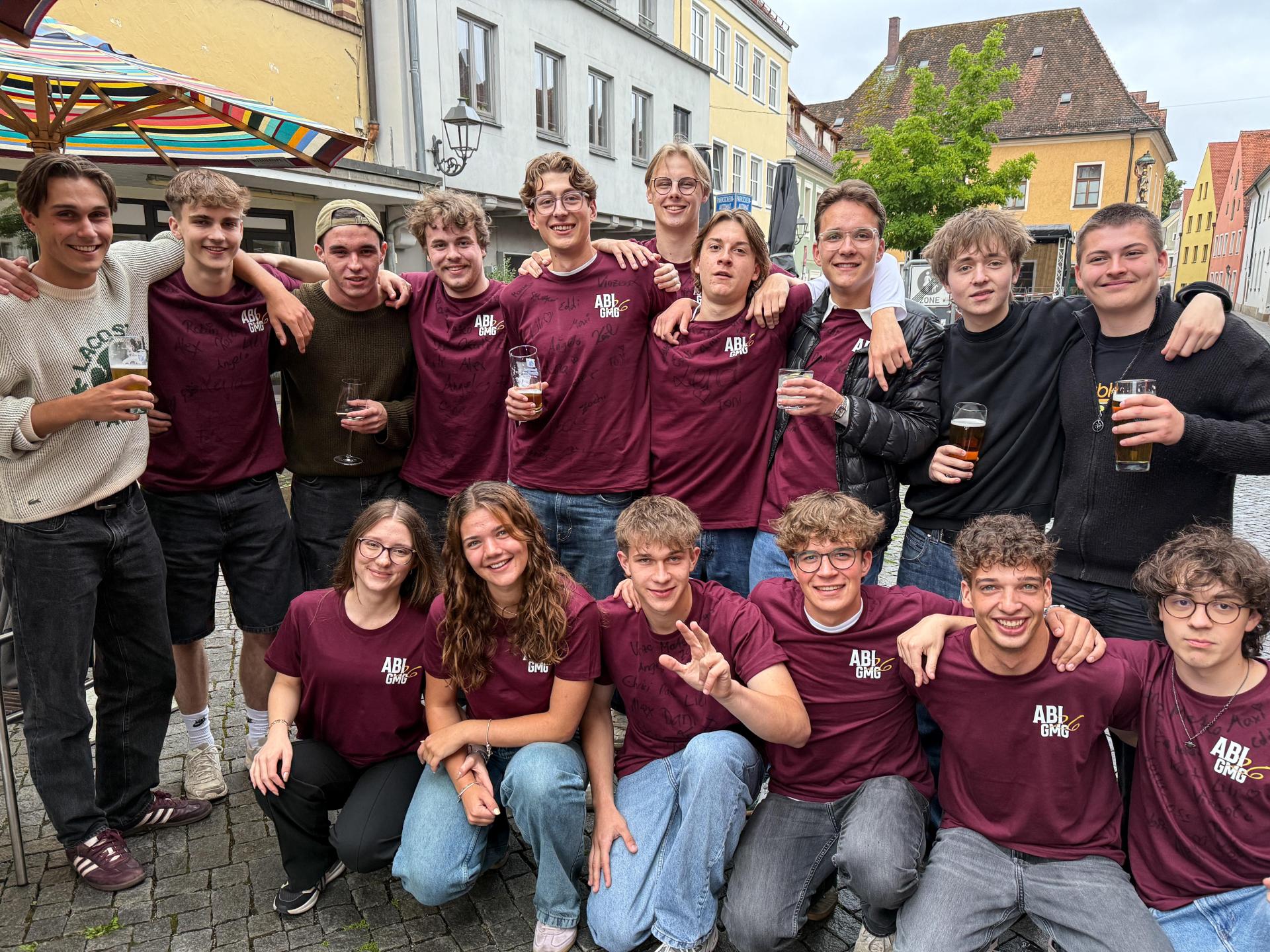 Das 50. Altstadtfest in Amberg am Freitagabend. (Bild: Petra Hartl)