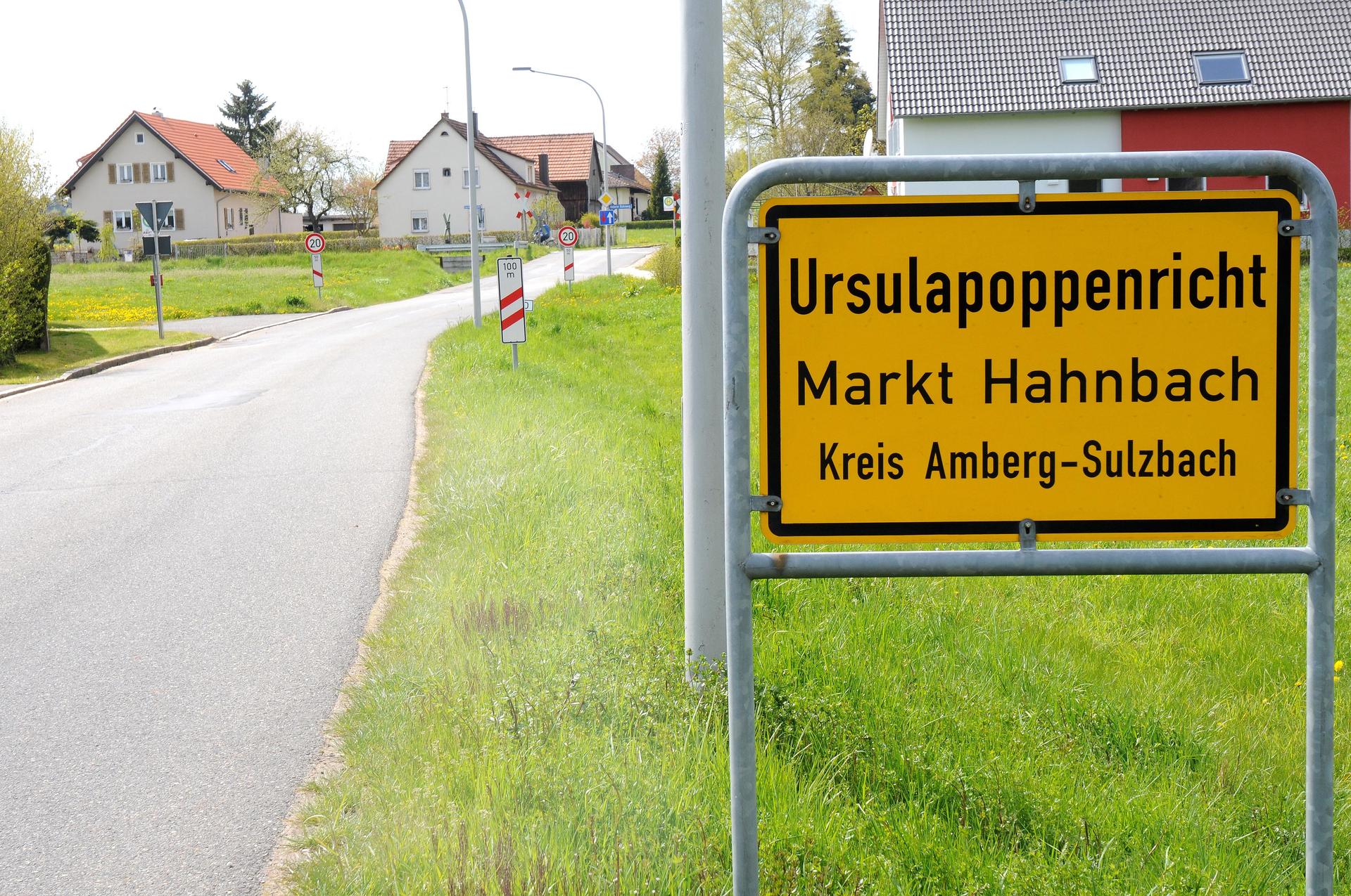 Sämtliche Häuser sind in Ursulapoppenricht derzeit wegen eines Rohrbruchs von der Wasserversorgung abgeschnitten. Bürgermeister Dominik Sachsenhauser kündigt eine zügige Reparatur an. (Archivbild: Stephan Huber)