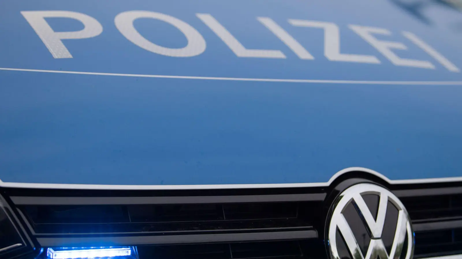 In Weiden wurde bei einem Verkehrsunfall ein Fahrradfahrer leicht verletzt. (Symbolbild: Lino Mirgeler/dpa)