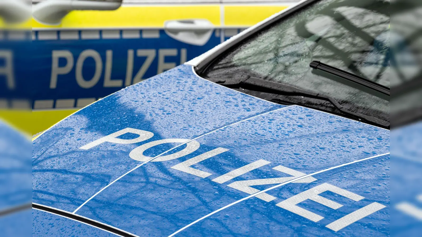 Seit Donnerstagabend wurde ein Jugendlicher aus Sulzbach-Rosenberg vermisst. Am Freitagabend kam die gute Nachricht. Der Junge ist wieder da. (Bild: Soeren Stache/dpa)