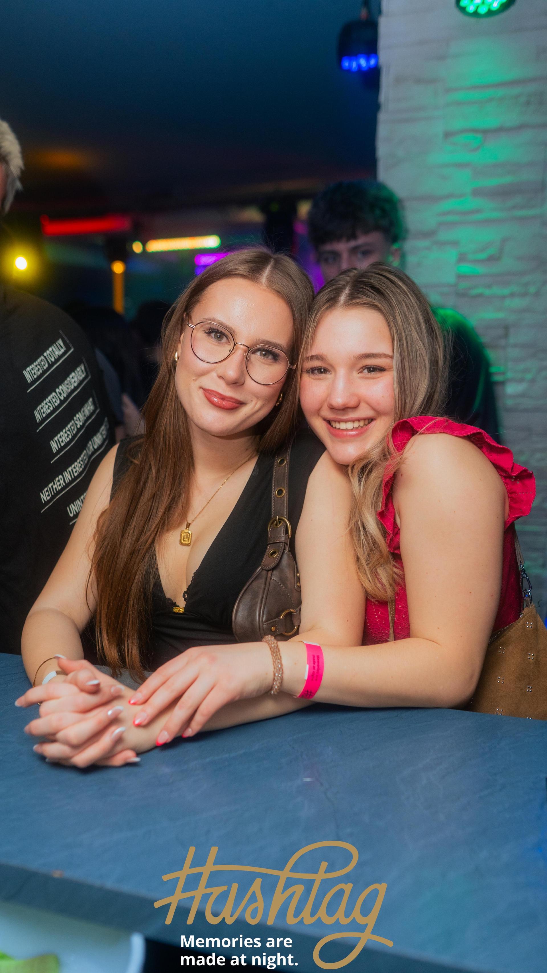 Ihr habt am Freitag bei der Social-Media-Party im Hashtag ordentlich gefeiert. Das sind die Bilder des Abends. (Bild: Hannes Stock)