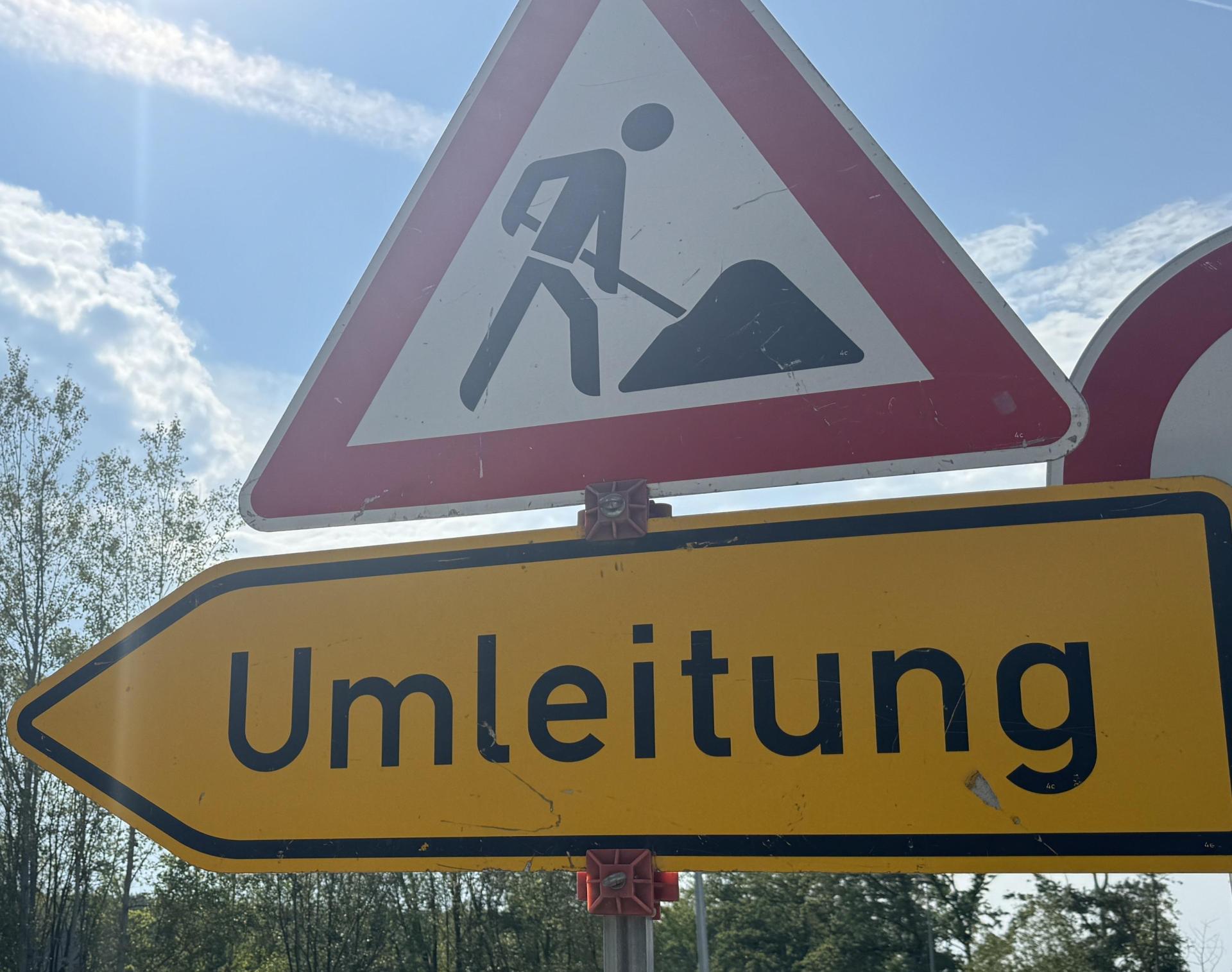 In Amberg ist die Admiral-Scheer-Straße gesperrt. (Symbolbild: Heike Unger)