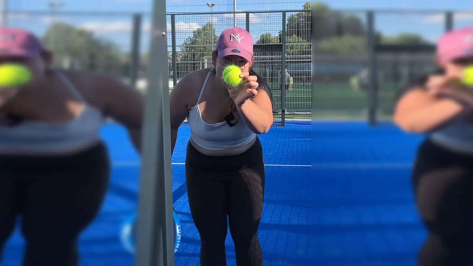 Nicht nur Kira läuft auf Hochtouren, auch der Ball ist geladen.  (Bild: Stefanie Swann)