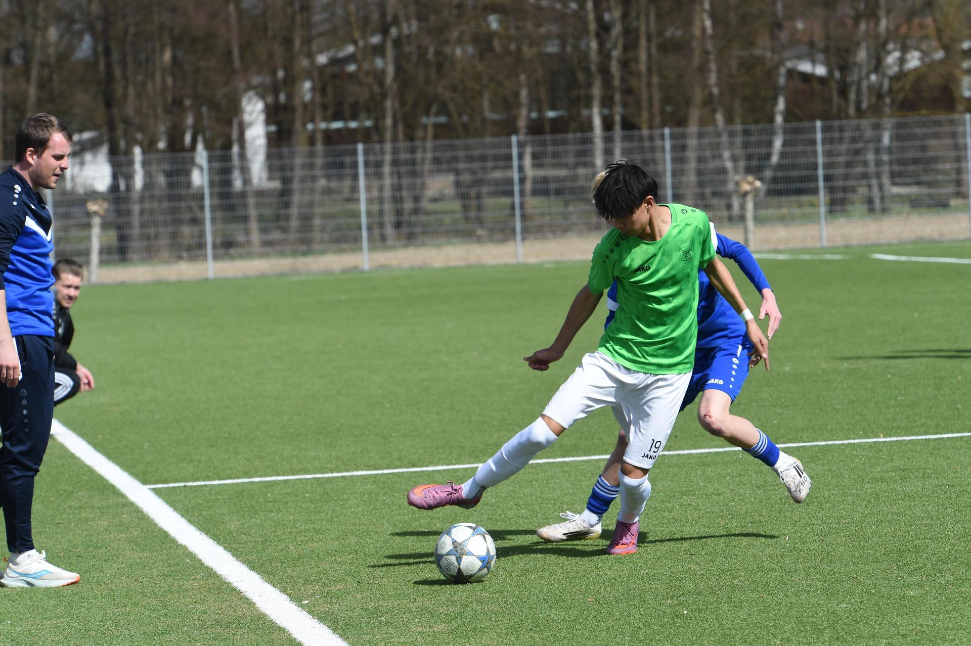 Bildergalerie der C-Junioren der SpVgg SV Weiden in der Bayernliga-Aufstiegsrunde. Die Weidener verloren die Partie mit 0:3 gegen Deggendorf.  (Bild: Gerhard Büttner)