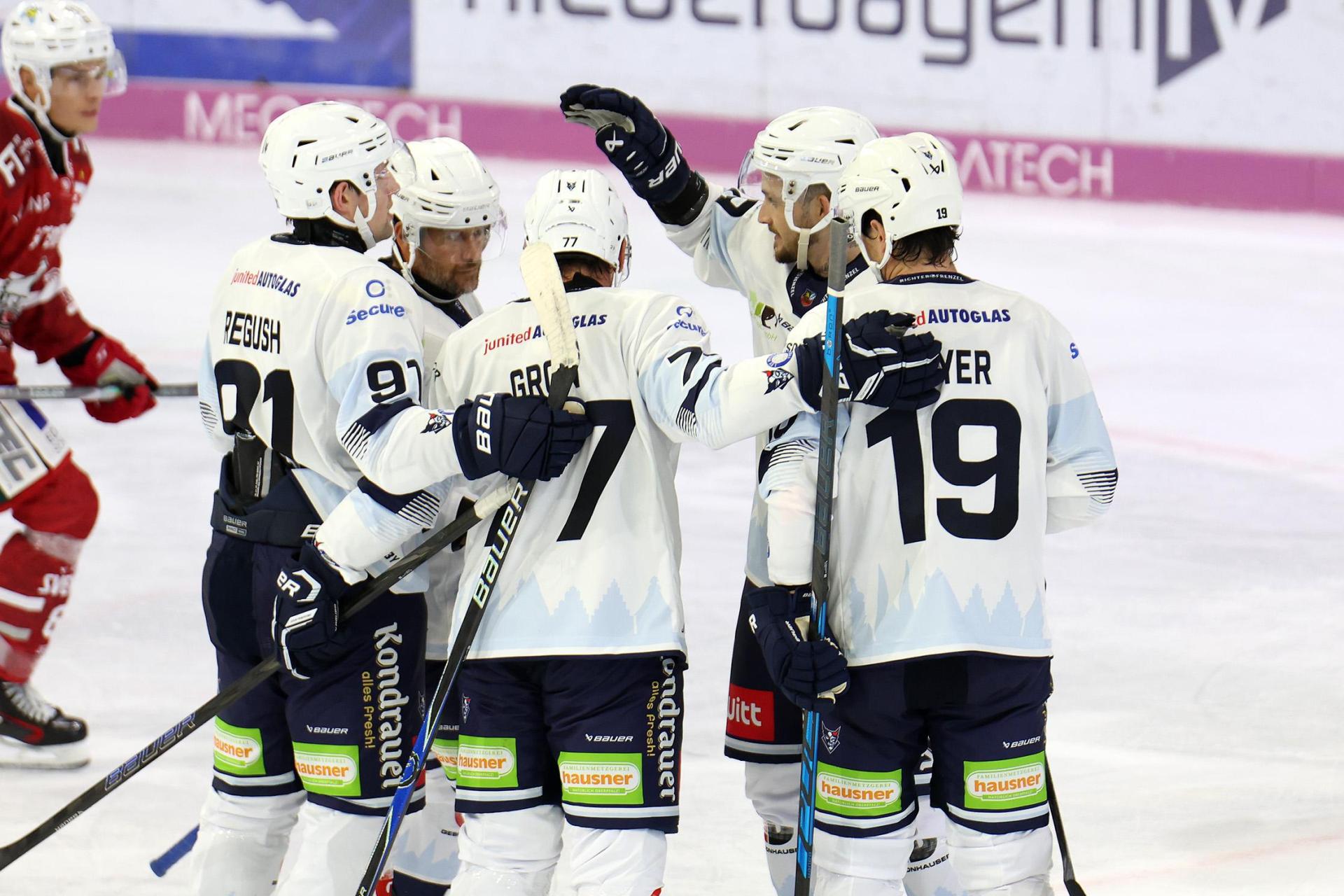 In der neuen Folge des „Powerplay”-Podcasts geht es um die ersten beiden Testspiele gegen Budapest und Regensburg am vergangenen Wochenende. (Bild: Roland Rappel)