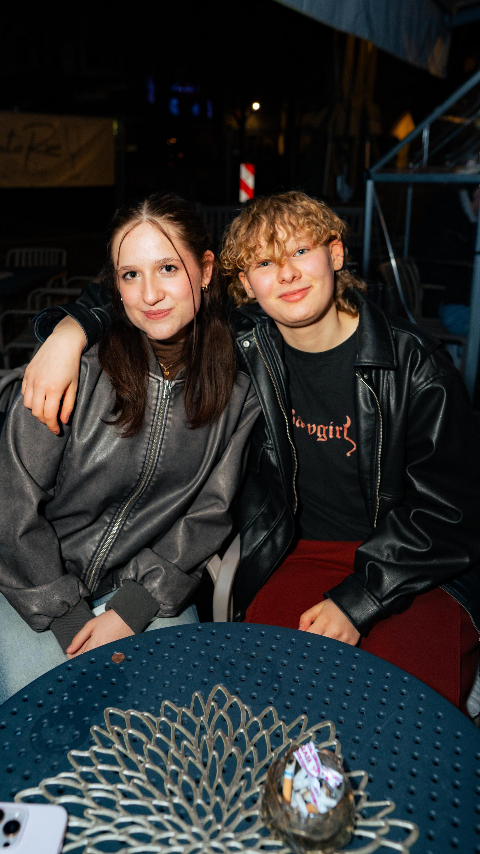 Die SantoRino-Bar in Weiden war für viele die erste Station eines ereignisreichen Wochenendes. (Bild: Hannes Stock)