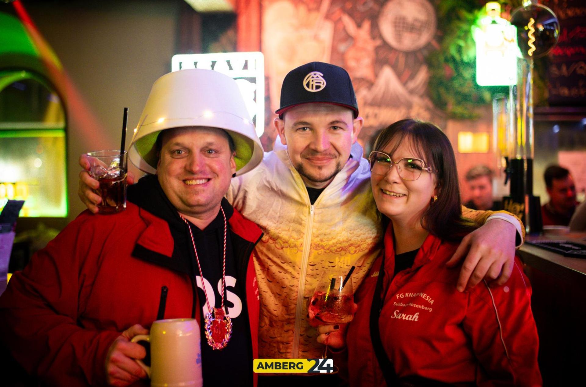 Im „Herzog” in Sulzbach-Rosenberg stieg am Samstag der Hausfasching.  (Bild: Julia Bär)