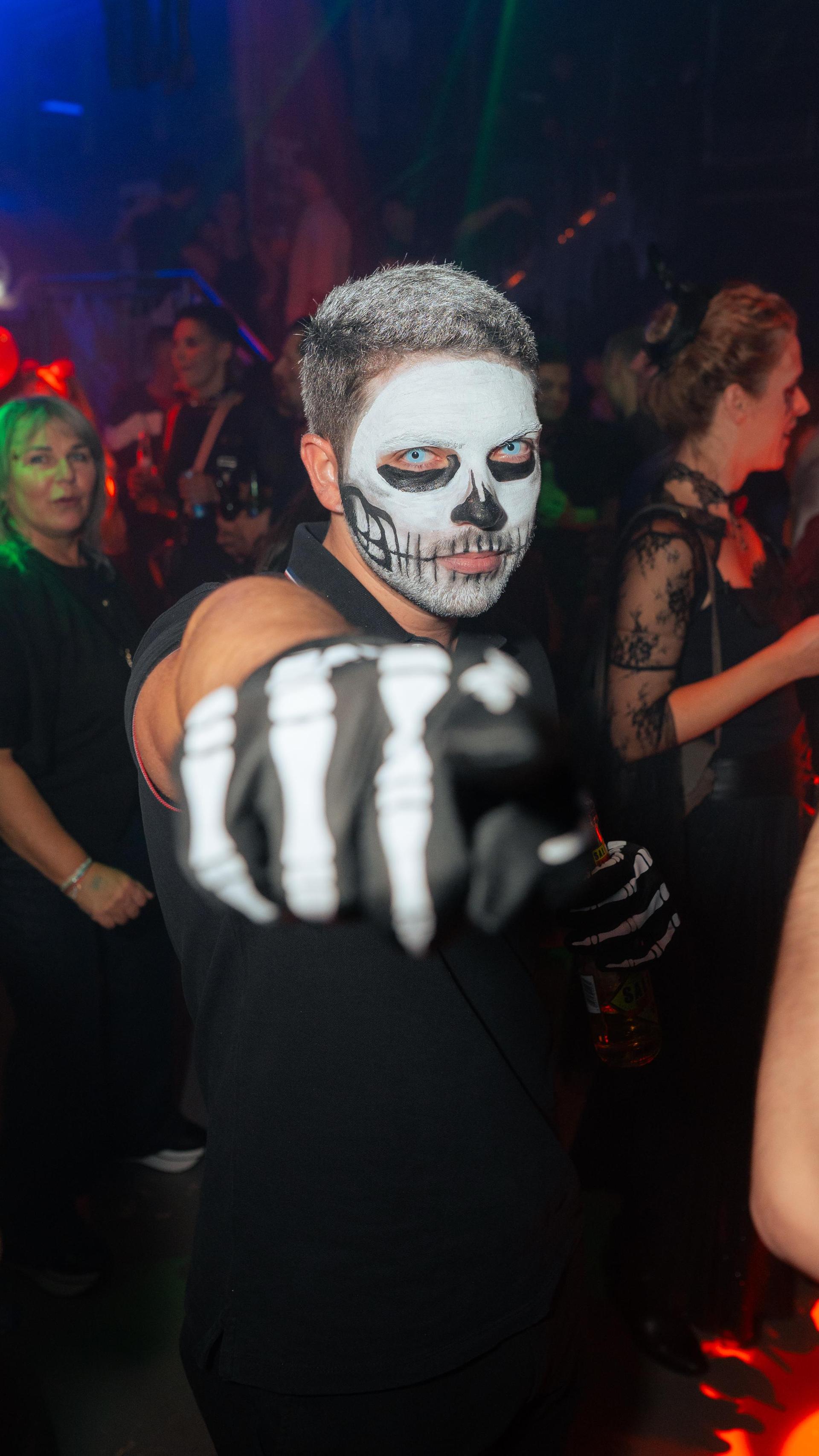 Gruselparty im „Monkey”. (Bild: Hannes Stock)