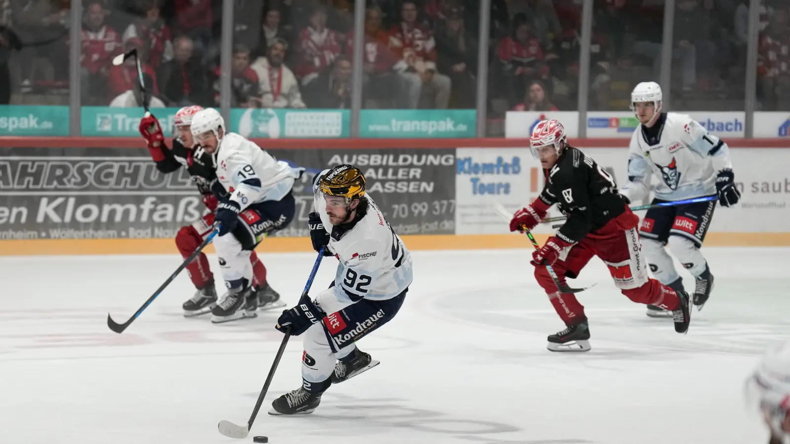 Der Goldhelm der Blue Devils Weiden, Brayden Tracey, war auch in Bad Nauheim erfolgreich. (Bild: A. Chuc)
