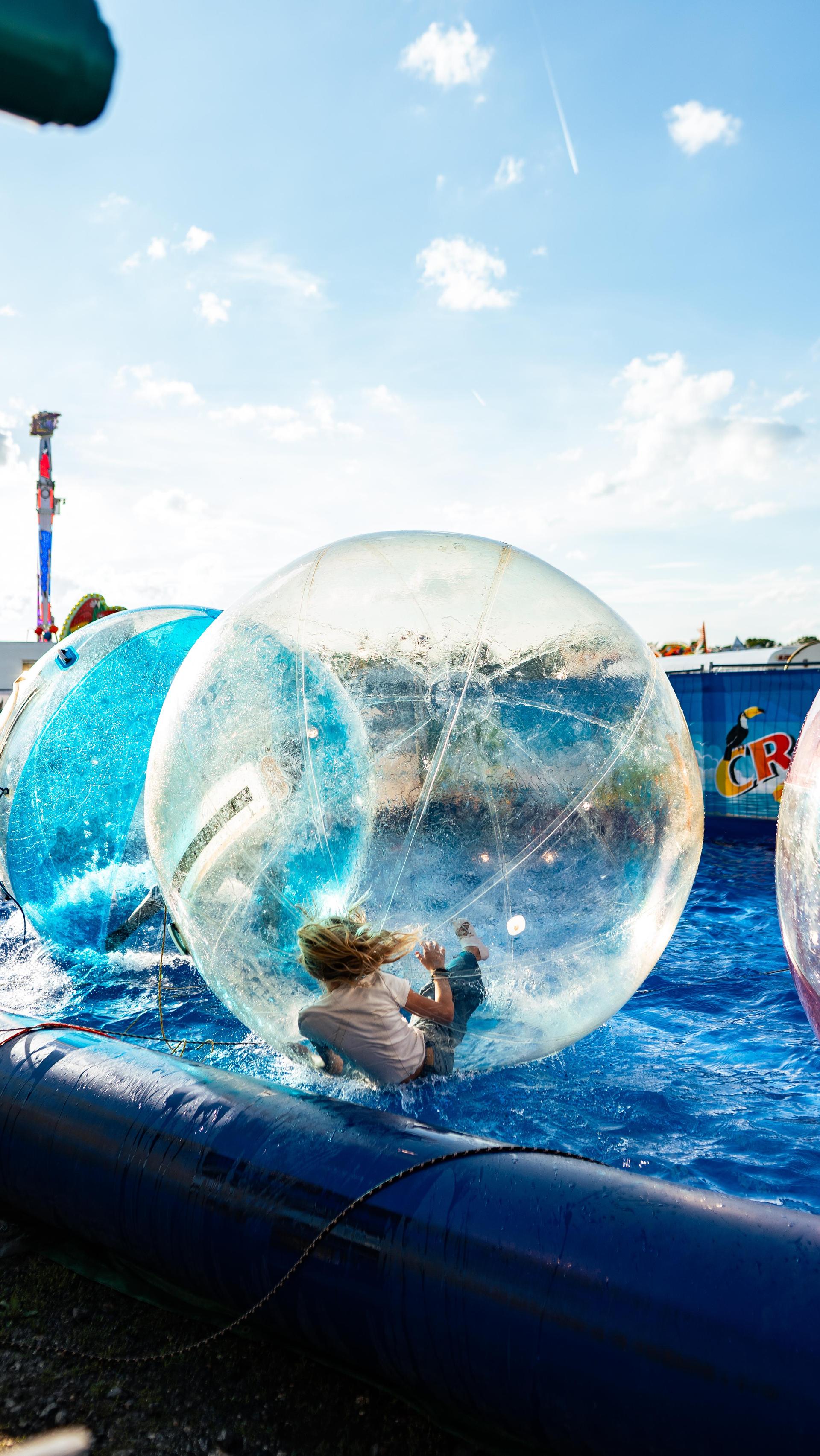Auftakt beim Volksfest (Bild: Hannes Stock)