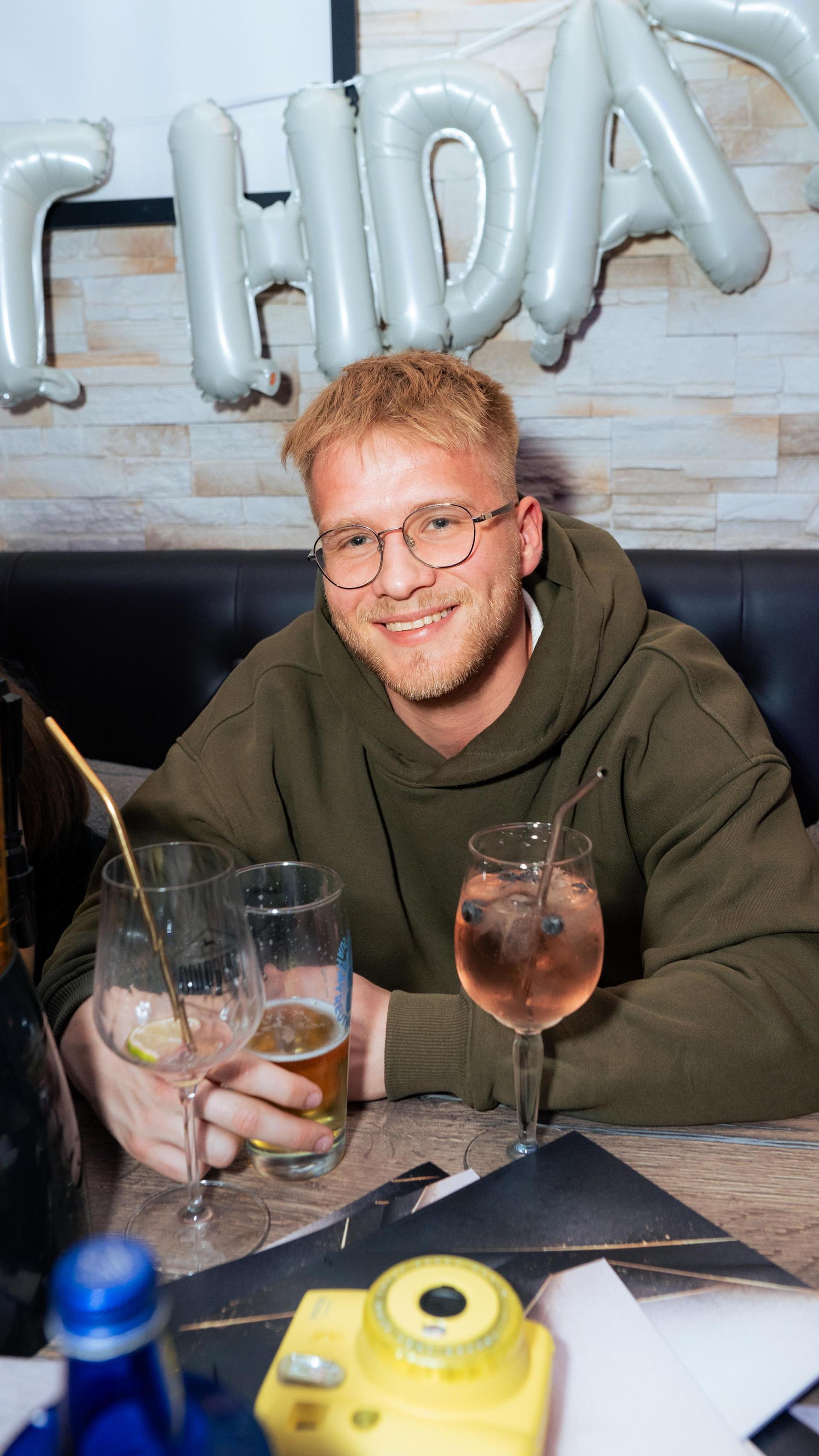 Die SantoRino-Bar in Weiden war für viele die erste Station eines ereignisreichen Wochenendes. (Bild: Hannes Stock)
