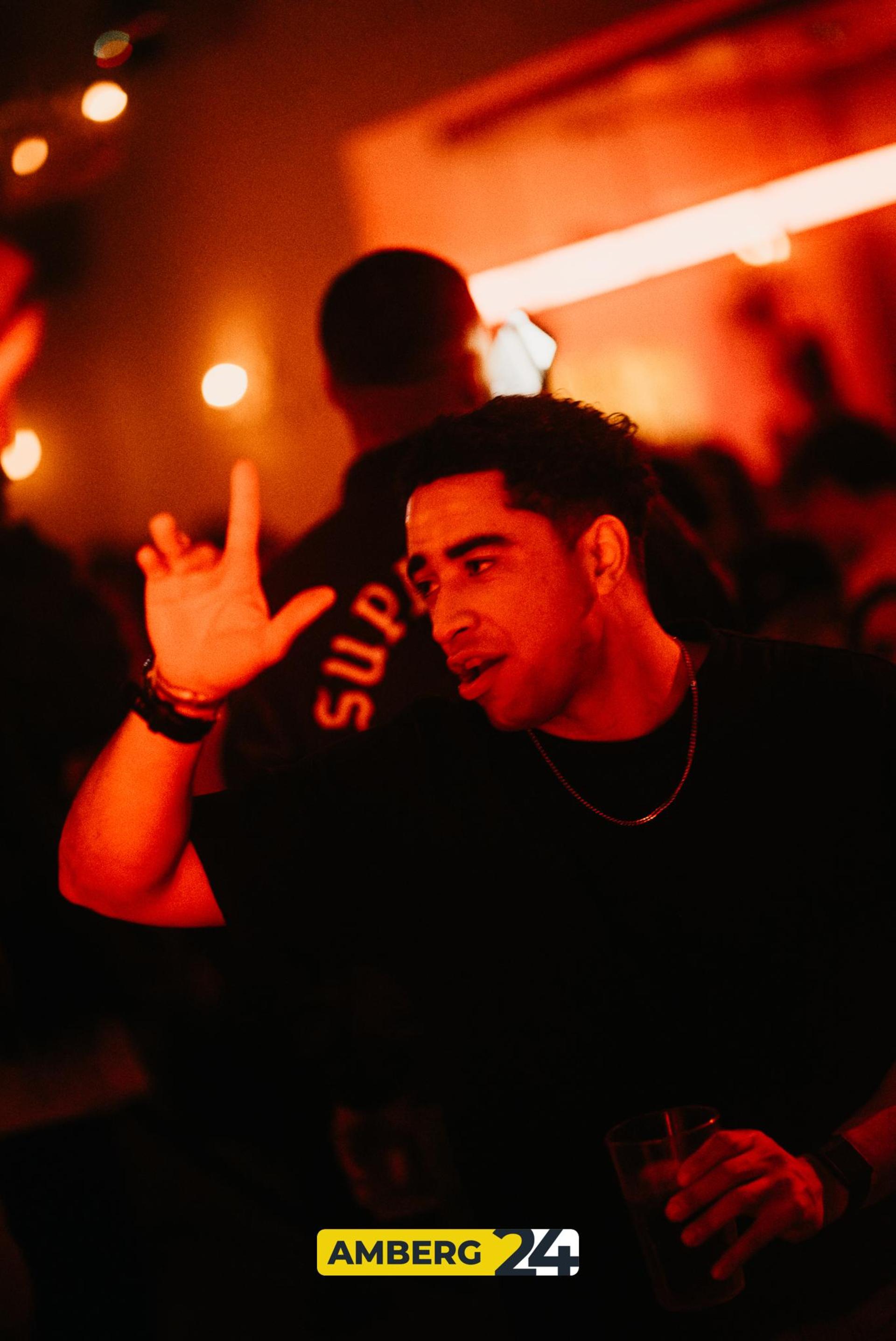 Models and Bottles im Casino in Amberg. (Bild: Mario Donhauser)