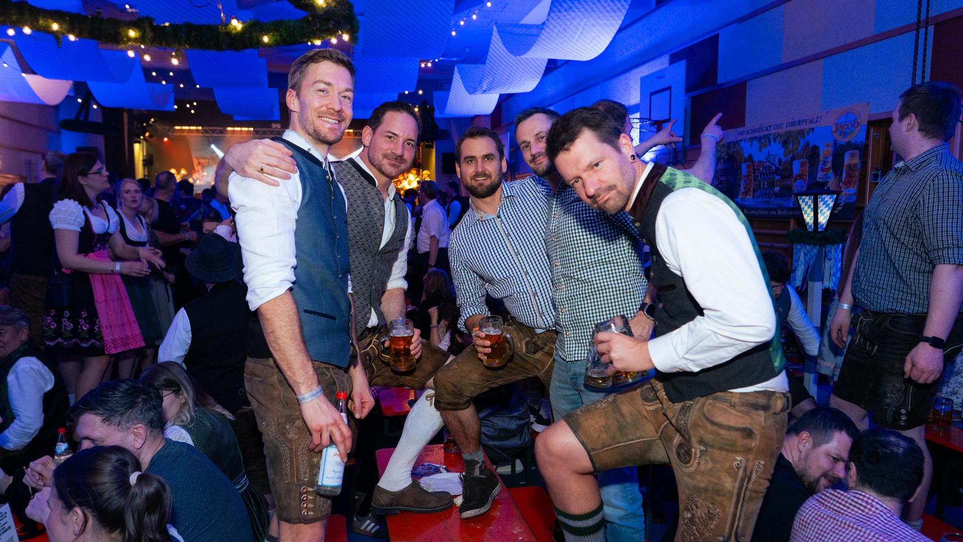Partybilder vom Starkbierfest Pirk von Hannes Stock. (Bild: Hannes Stock)