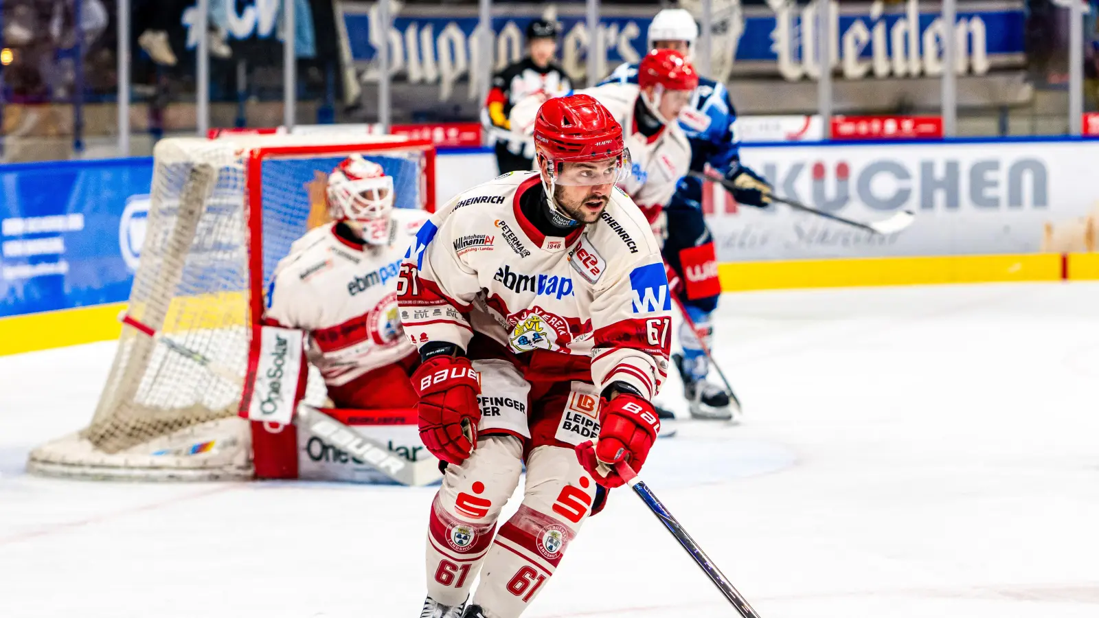 David Elsner fällt verletzungsbedingt sechs Wochen aus und fehlt damit beim Gastspiel des EV Landshut gegen die Blue Devils Weiden am Freitagabend.  (Archivbild: Elke Englmaier)