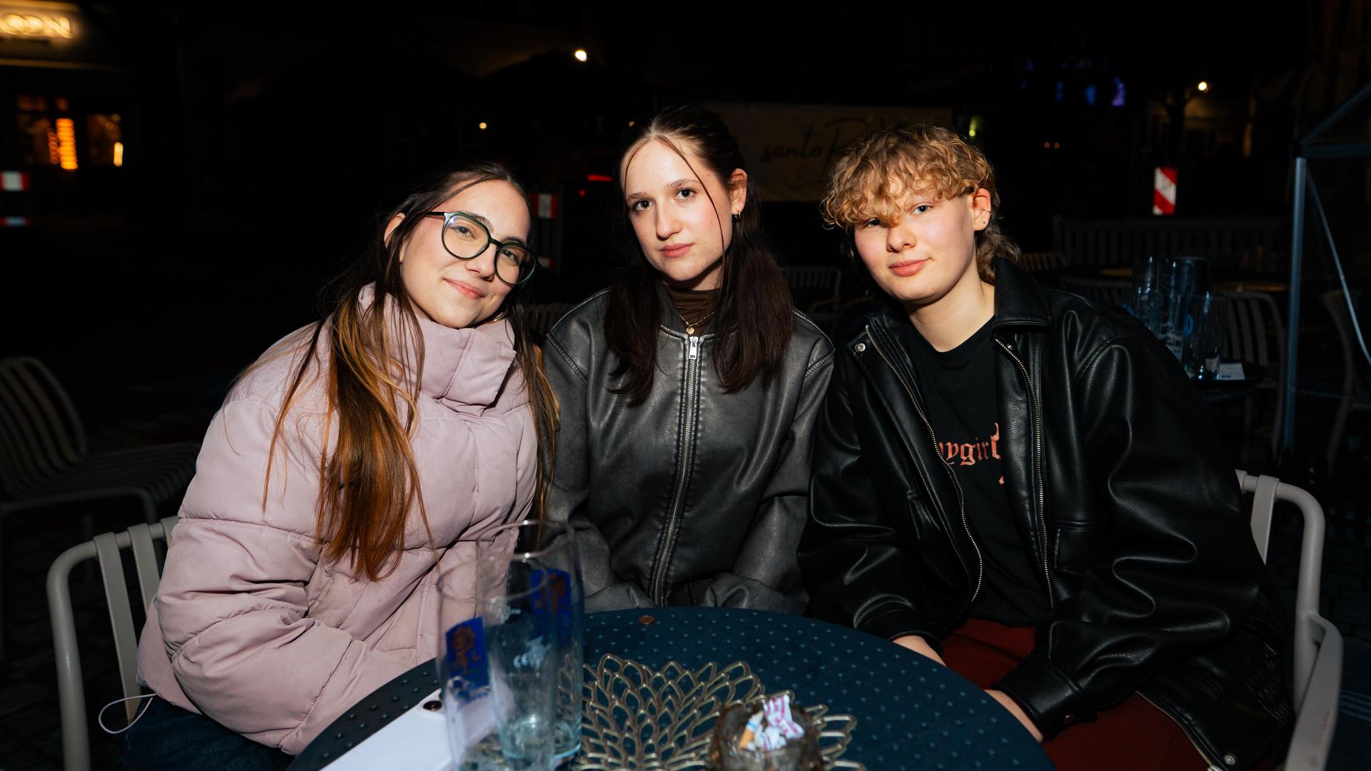 Die SantoRino-Bar in Weiden war für viele die erste Station eines ereignisreichen Wochenendes. (Bild: Hannes Stock)