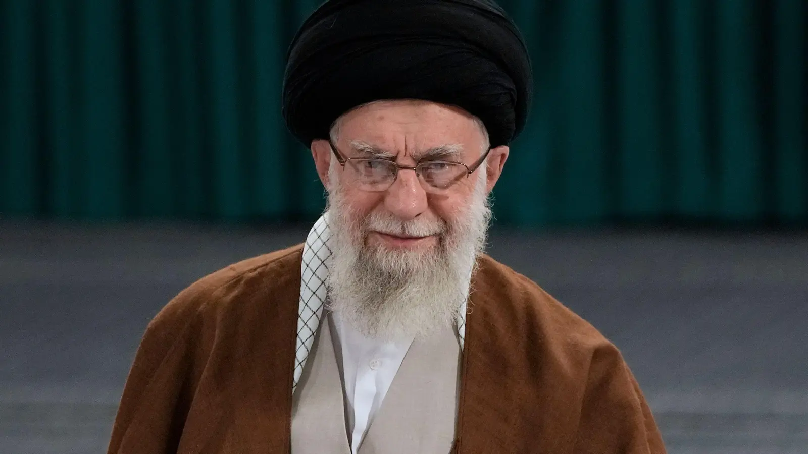 Irans oberster Führer ist tot.  (Bild: Vahid Salemi/AP)