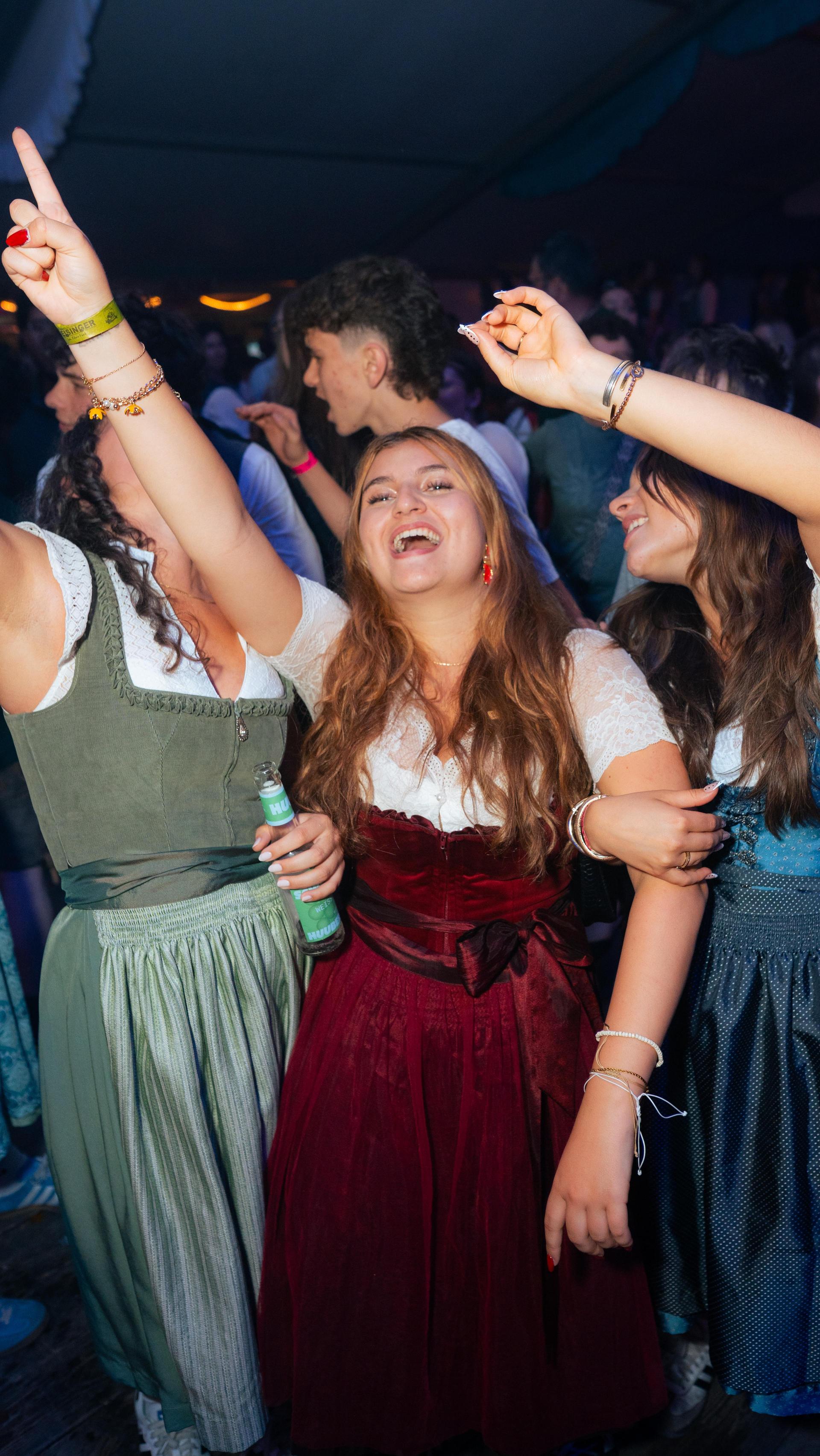 Bilder des Abends. (Bild: Hannes Stock)