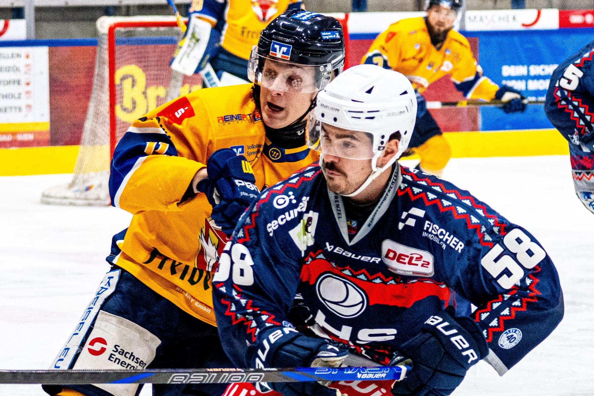 Diese beiden sind in der kommenden Spielzeit gemeinsam für die Blue Devils Weiden auf dem Eis: Charlie Jahnke (links) und Alex-Olivier Voyer. (Bild: Elke Englmaier)