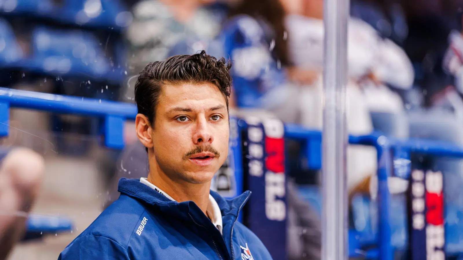 Michael McNiven, Goalie der Blue Devils Weiden, fällt monatelang aus. (Bild: Werner Moller)