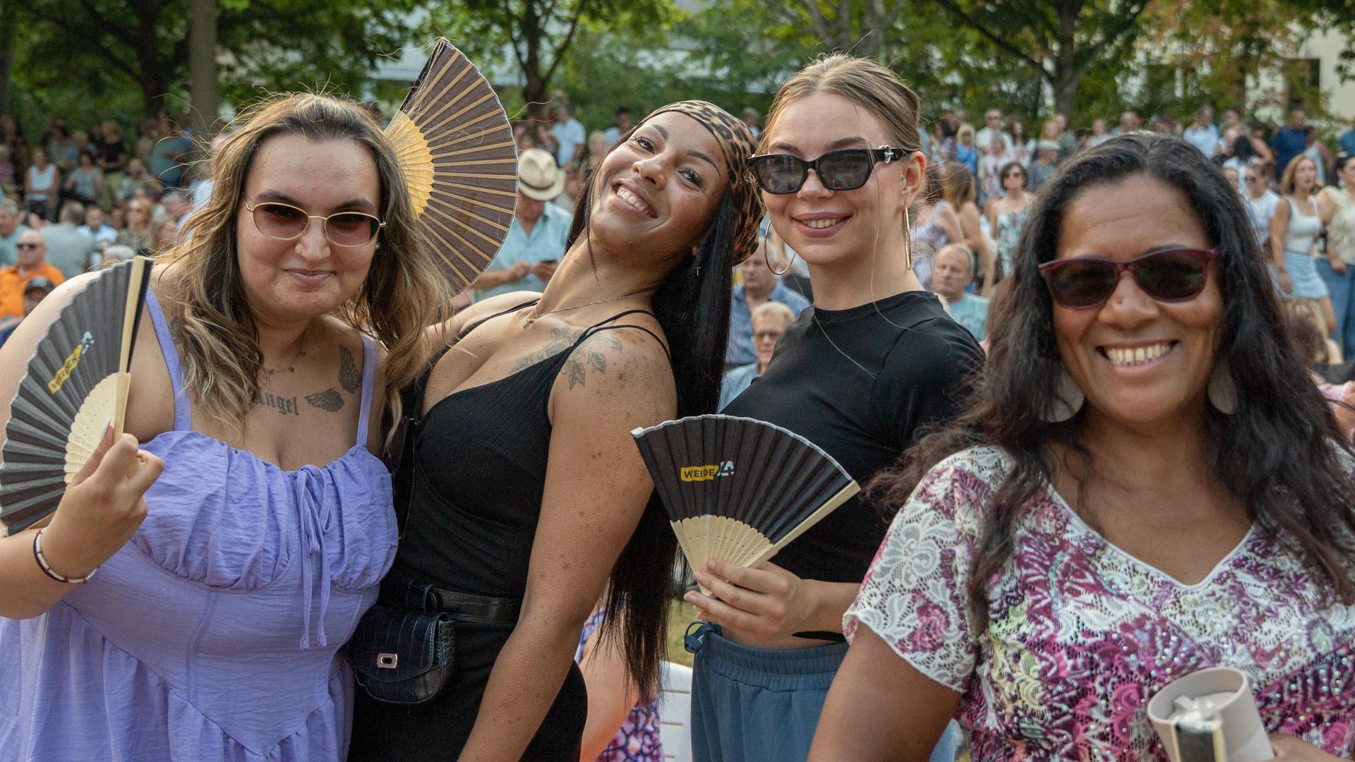 DJ Dollar Bill bei den Sommerserenaden im Max-Reger-Park in Weiden 2026. (Bild: Marina Gube)