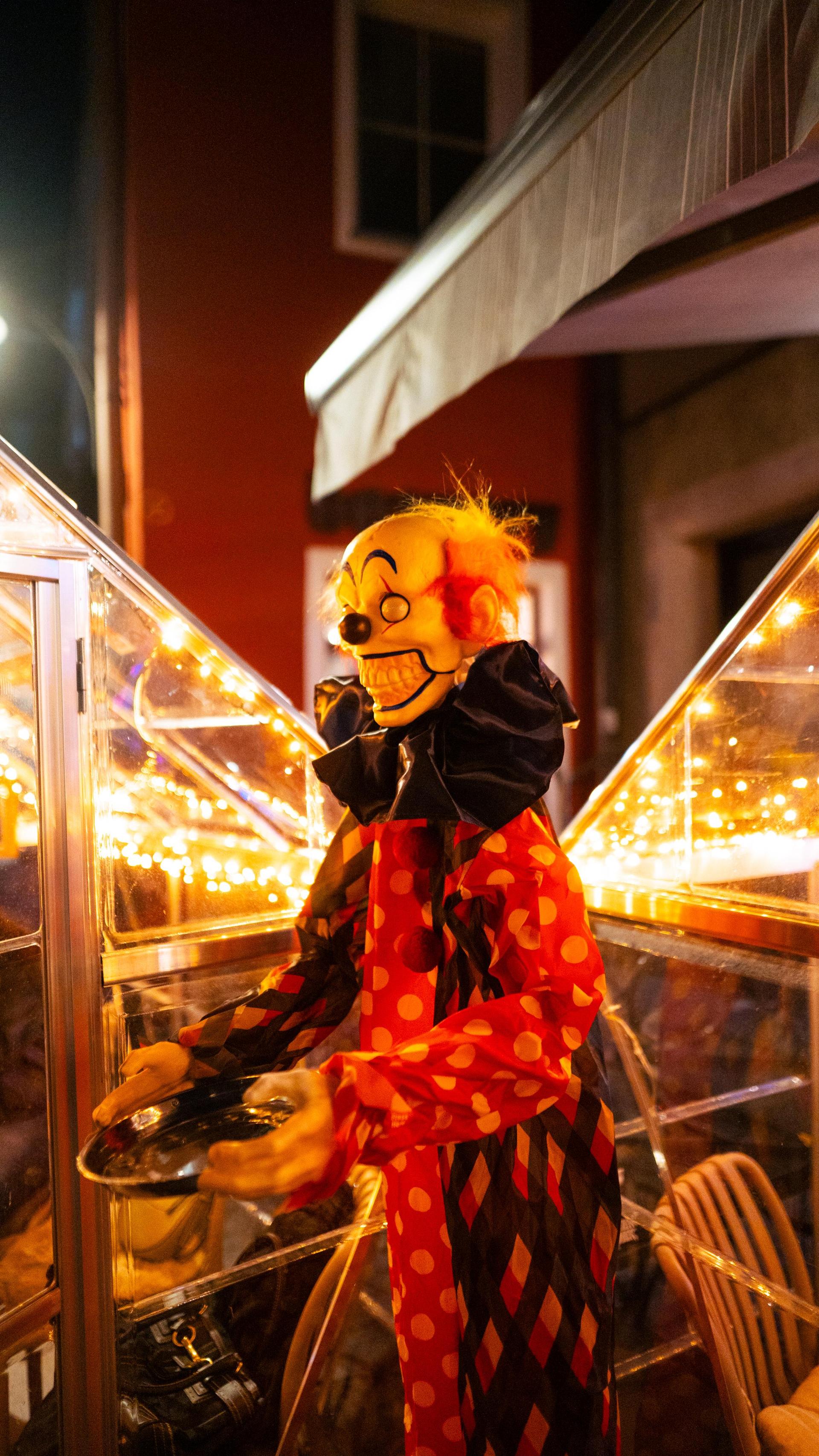 Exklusive Einblicke in die Halloween-Party in der Santorino-Bar. (Bild: Hannes Stock)