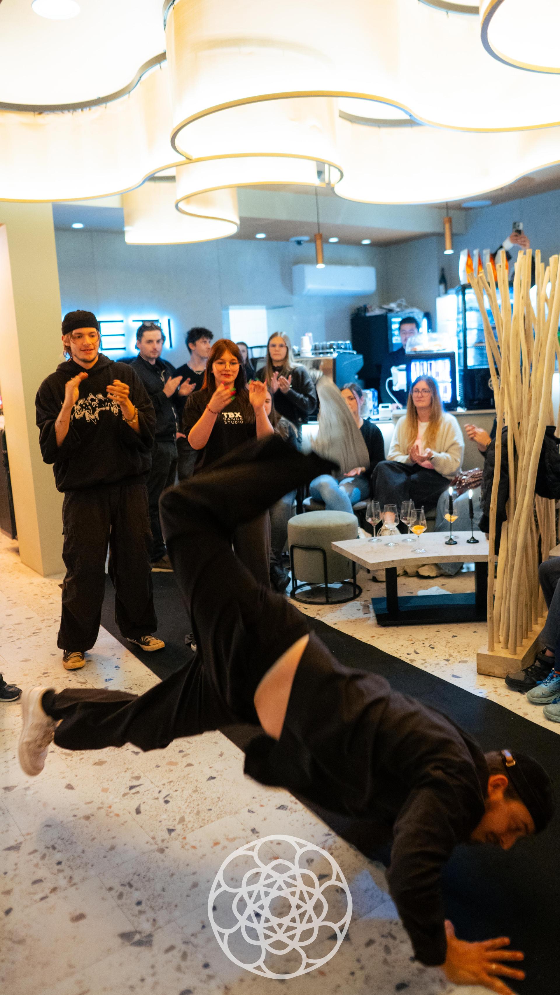 Beeindruckende Bilder von Black Night bei Sezi. (Bild: Hannes Stock)