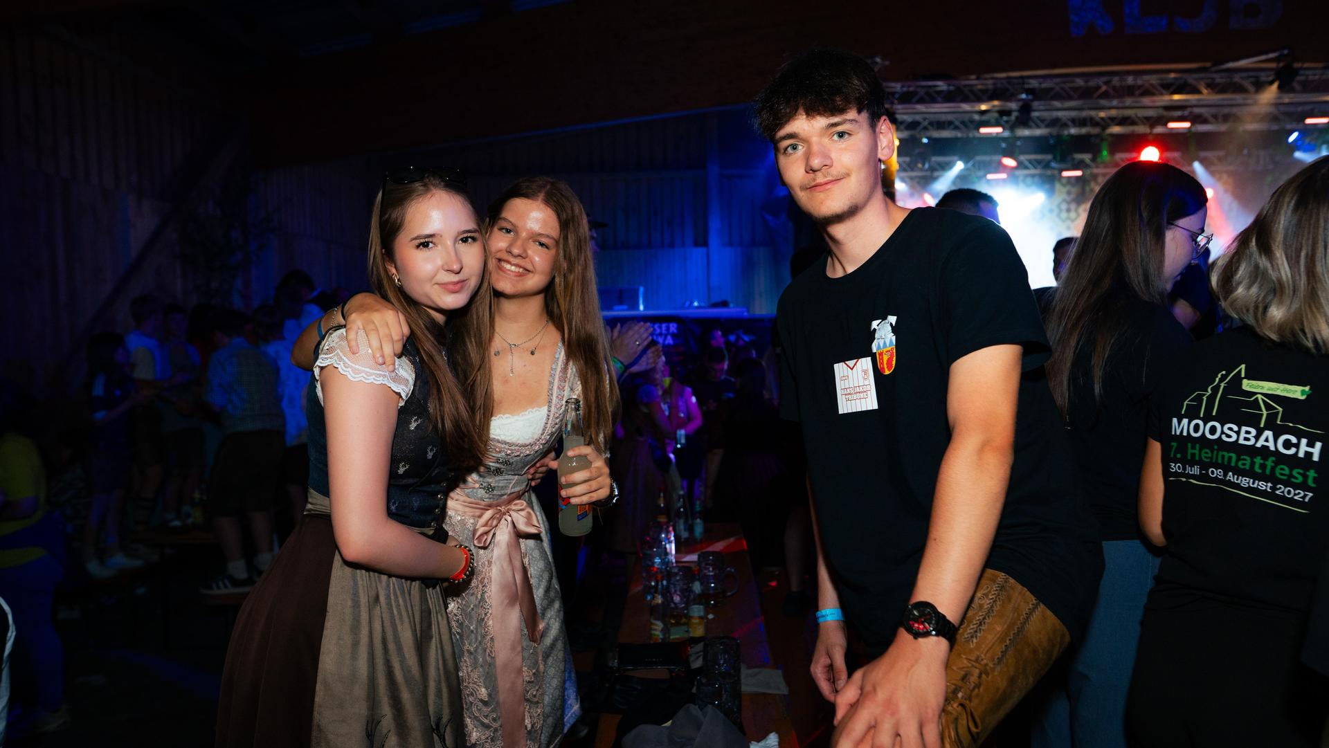 Bei der „Sommerwiesn” der KLJB Waldthurn ging es hoch her. (Bild: Hannes Stock)