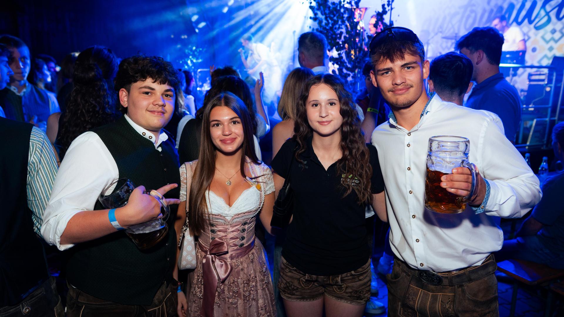 Bei der „Sommerwiesn” der KLJB Waldthurn ging es hoch her. (Bild: Hannes Stock)