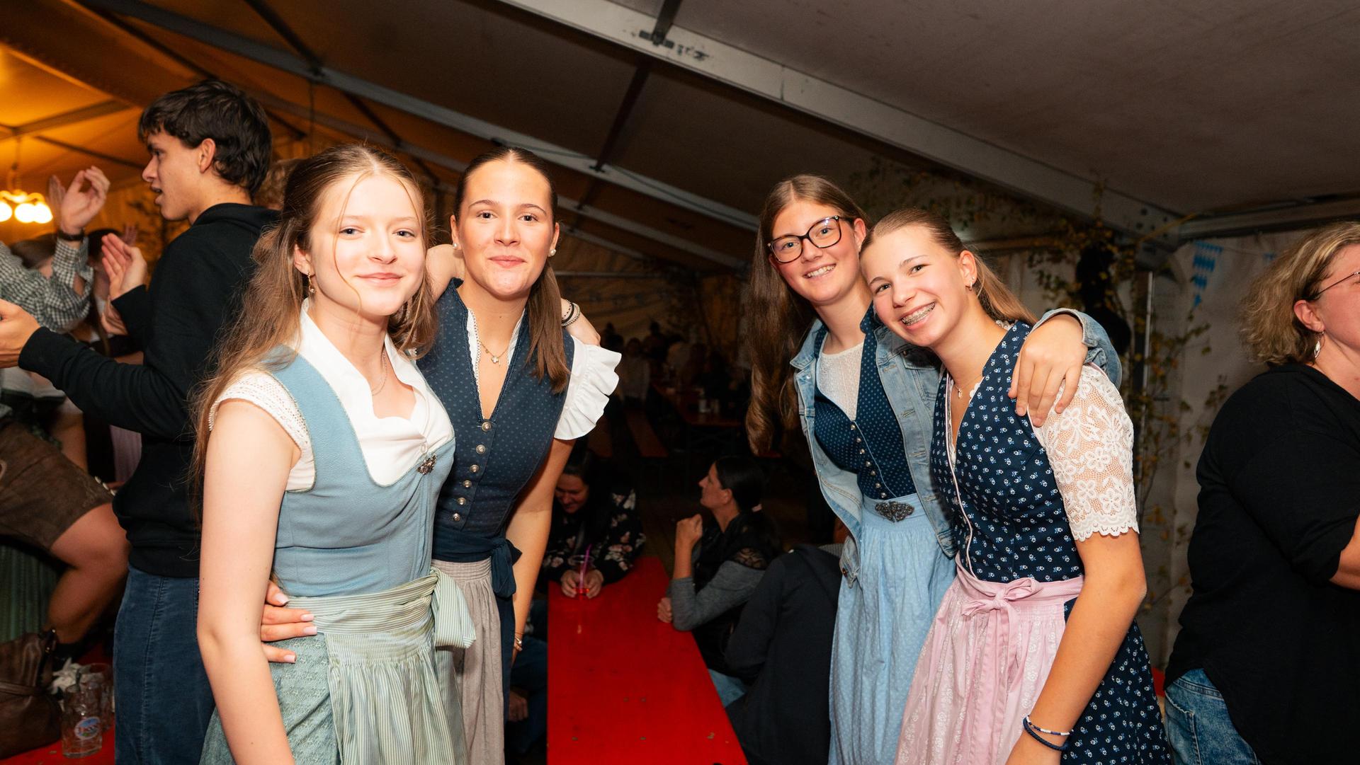 Die Highlights am Samstag bei der Kirchweih der DJK Weiden. (Bild: Hannes Stock)