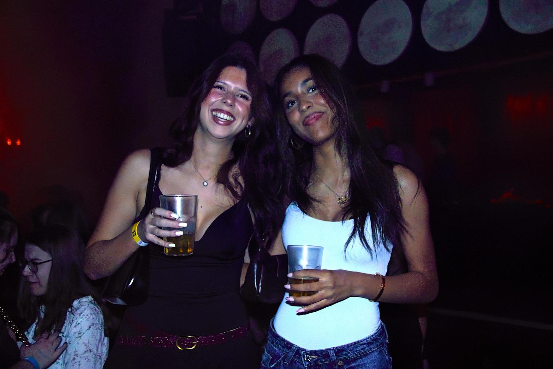 Die Q-Party des Sulzbach-Rosenberger HCA-Gymnasiums stieg diesmal im Amberger Casino. (Bild: Marlin Nixdorf)