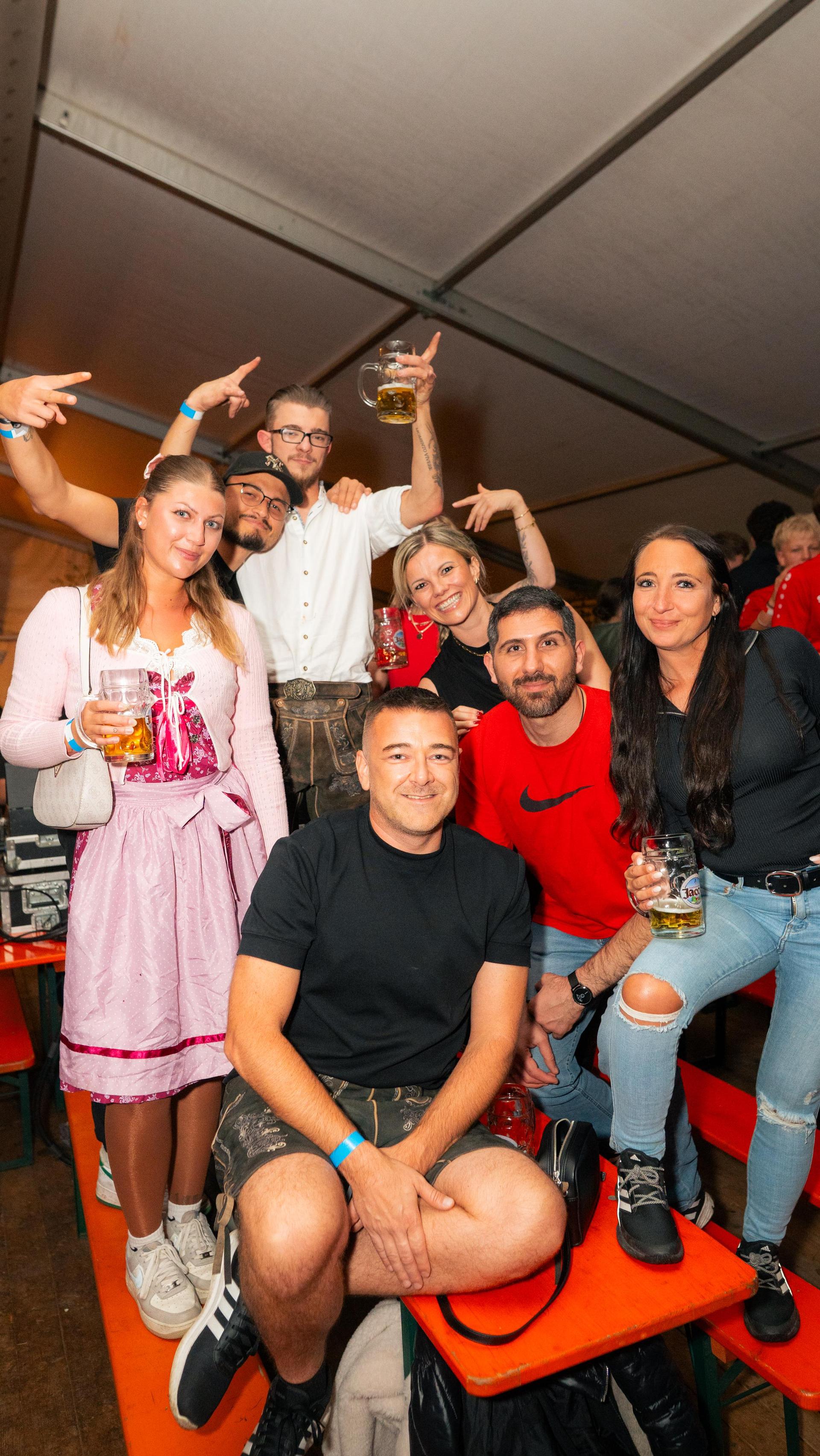 Die Highlights am Samstag bei der Kirchweih der DJK Weiden. (Bild: Hannes Stock)