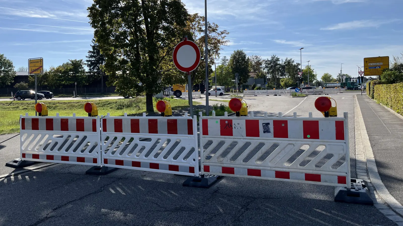 So sieht es aktuell noch am „Schmetterling” in Amberg aus. Ab Mittwoch, 14. Oktober, wird die nördliche Richtungsfahrbahn der B 85 gesperrt. (Archivbild: Andreas Ascherl )