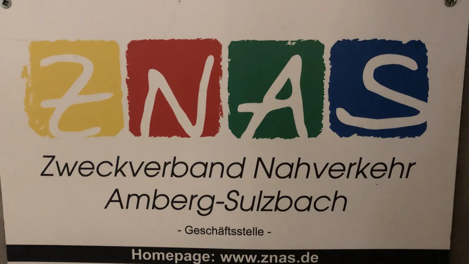 Ab 7. April wird die Dieselstraße/Hofgartenstraße in Sulzbach-Rosenberg wegen Brückenerneuerung gesperrt.  (Bild: Heike Unger)