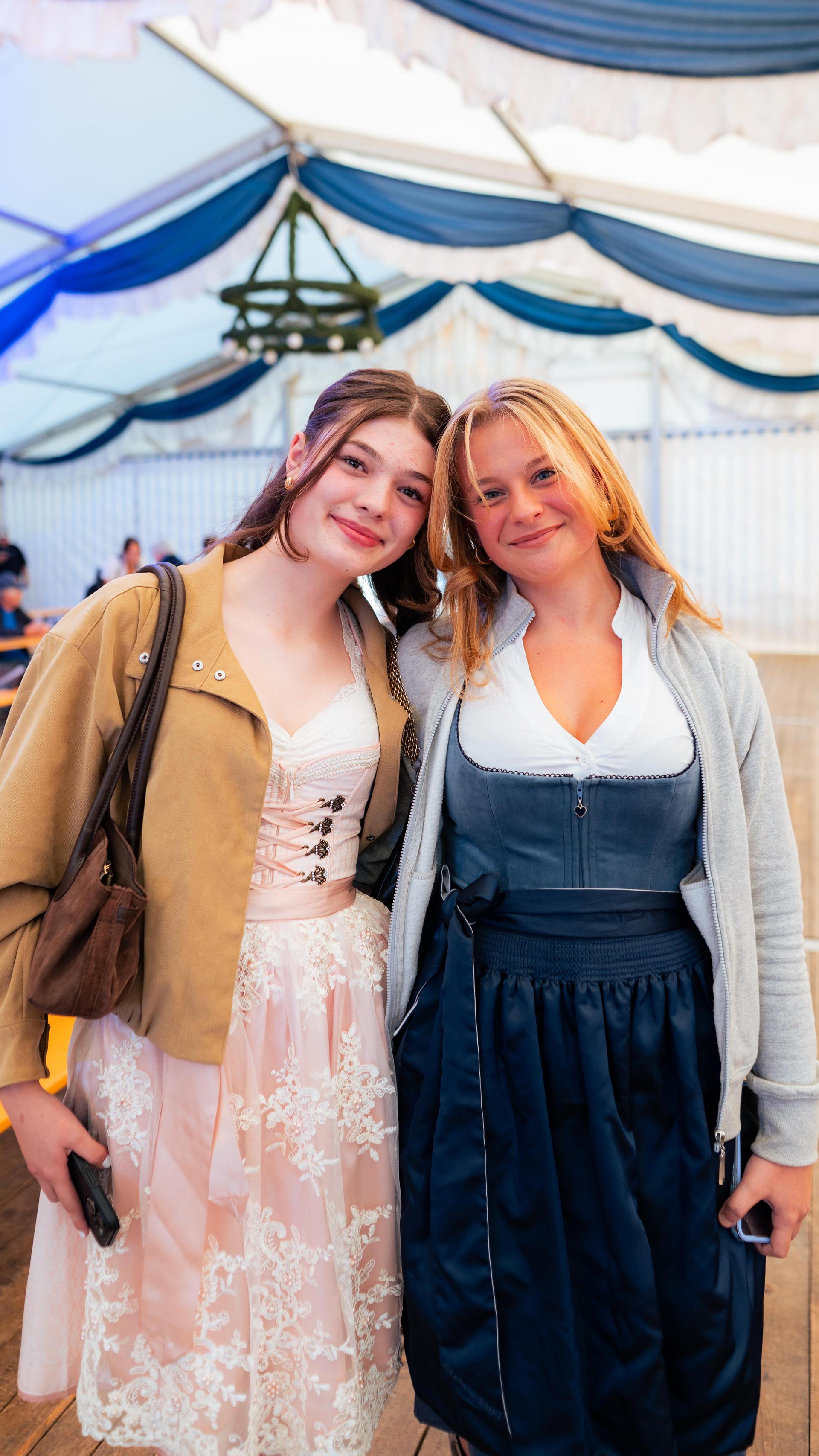 Auftakt beim Volksfest (Bild: Hannes Stock)