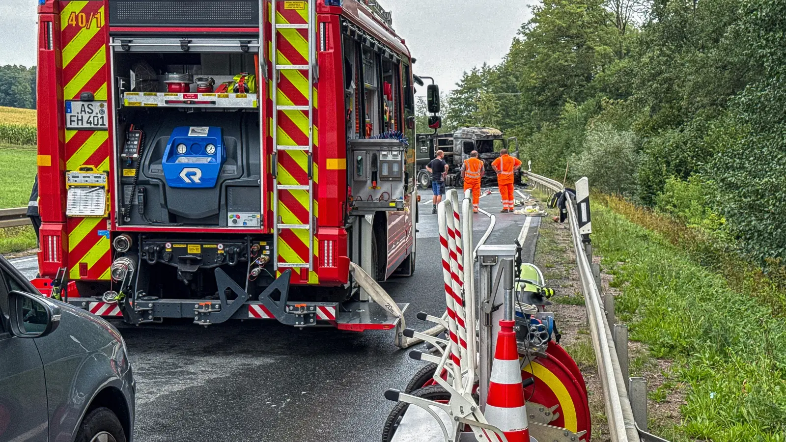 Nach dem schweren Unfall bei Gebenbach ermittelt die Polizei nun zum Unfallhergang.  (Bild: Stephan Huber)