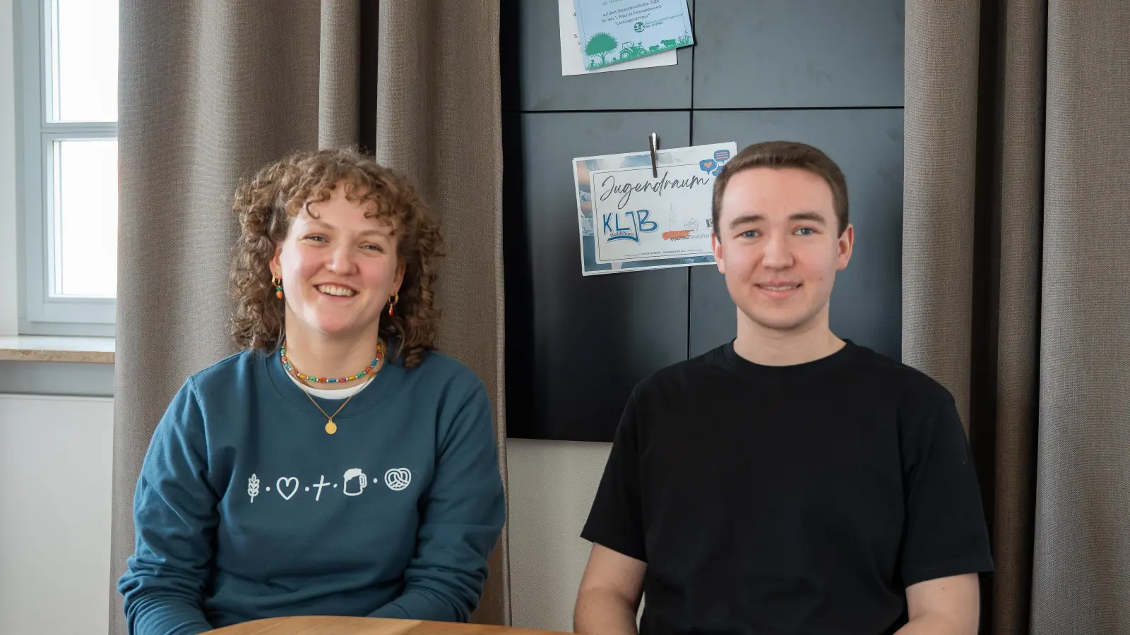 Dorothee Pleyer (22) aus Waldthurn und Pascal Kraus (20) aus Kirchendemenreuth sind die beiden Vorsitzenden des neu gegründeten KLJB-Kreisverbands Nordoberpfalz.  (Bild: Franka Eichl)