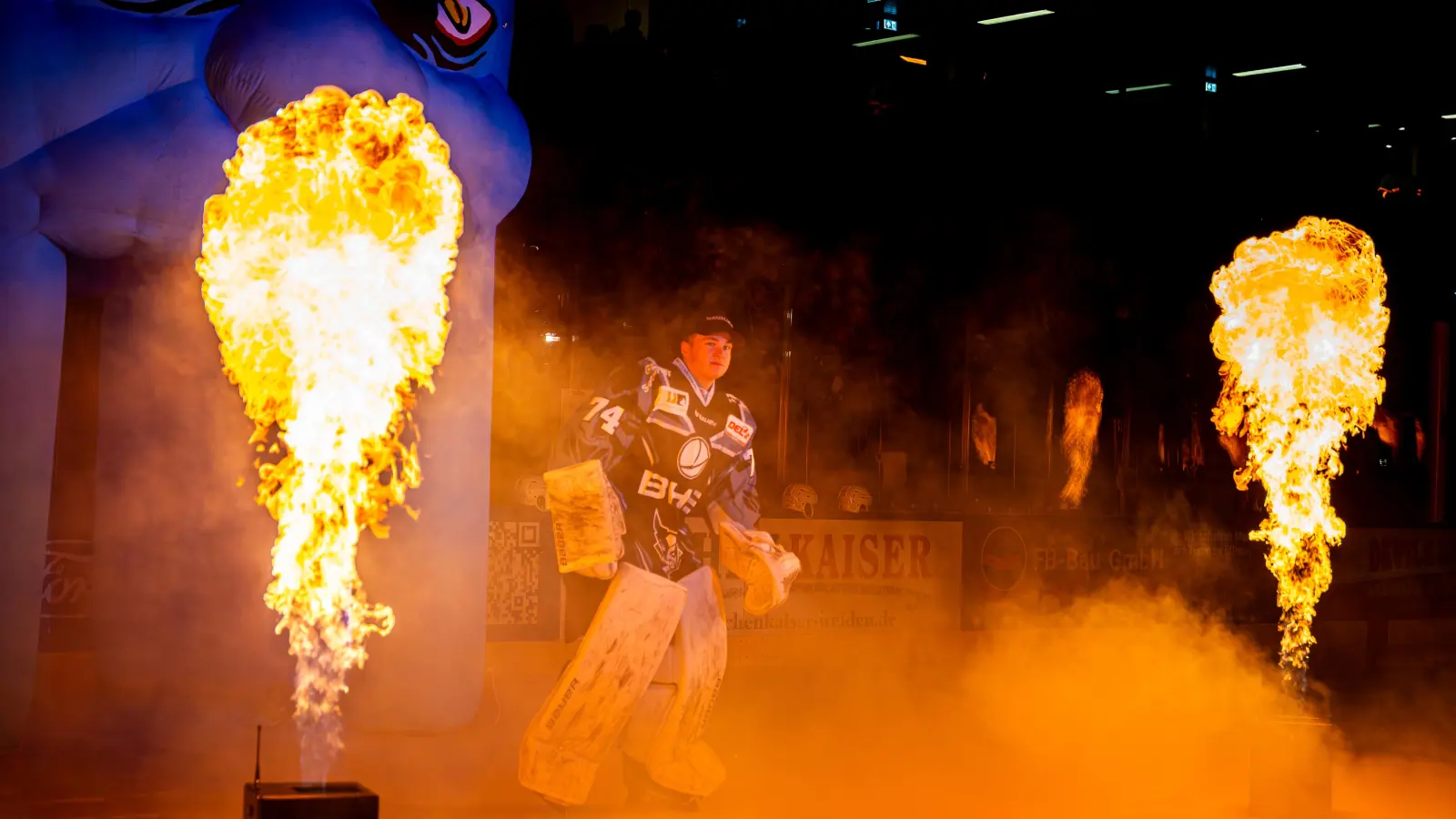 Conner McLeod ist auch in der kommenden Saison als dritter Torhüter bei den Blue Devils Weiden eingeplant. (Bild: Elke Englmaier)