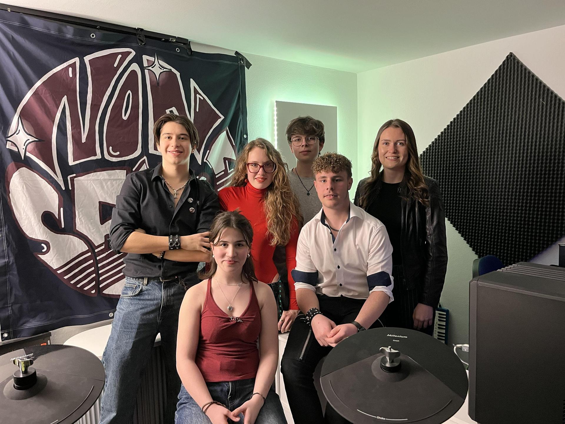 Die Band „Nonsense” tritt zum zweiten Mal bei „Weiden tobt” an. (Bild: mcl)