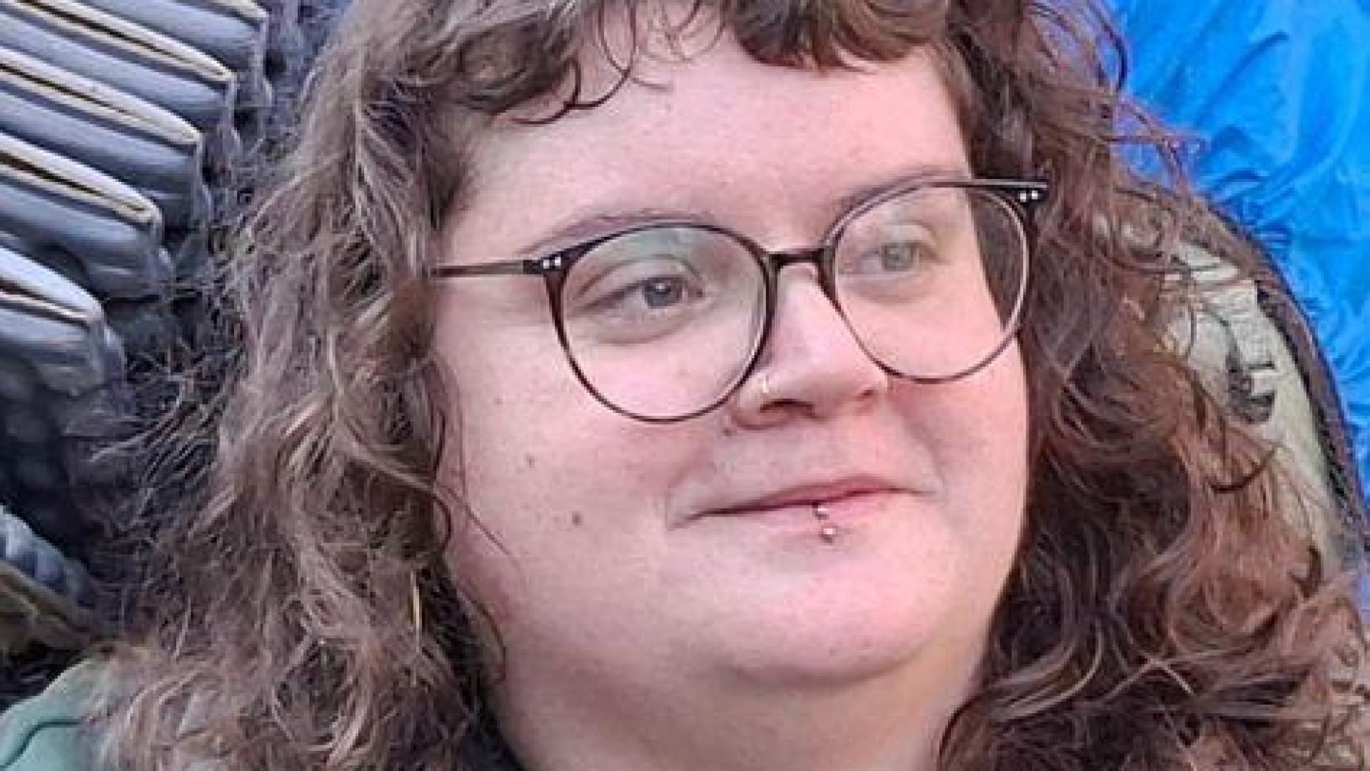Mitorganisatorin Tessa Brancalion (vorne) und ihre Mitstreiter wollen Rumänien erreichen. (Bild: Kai Morschlatt/dpa)