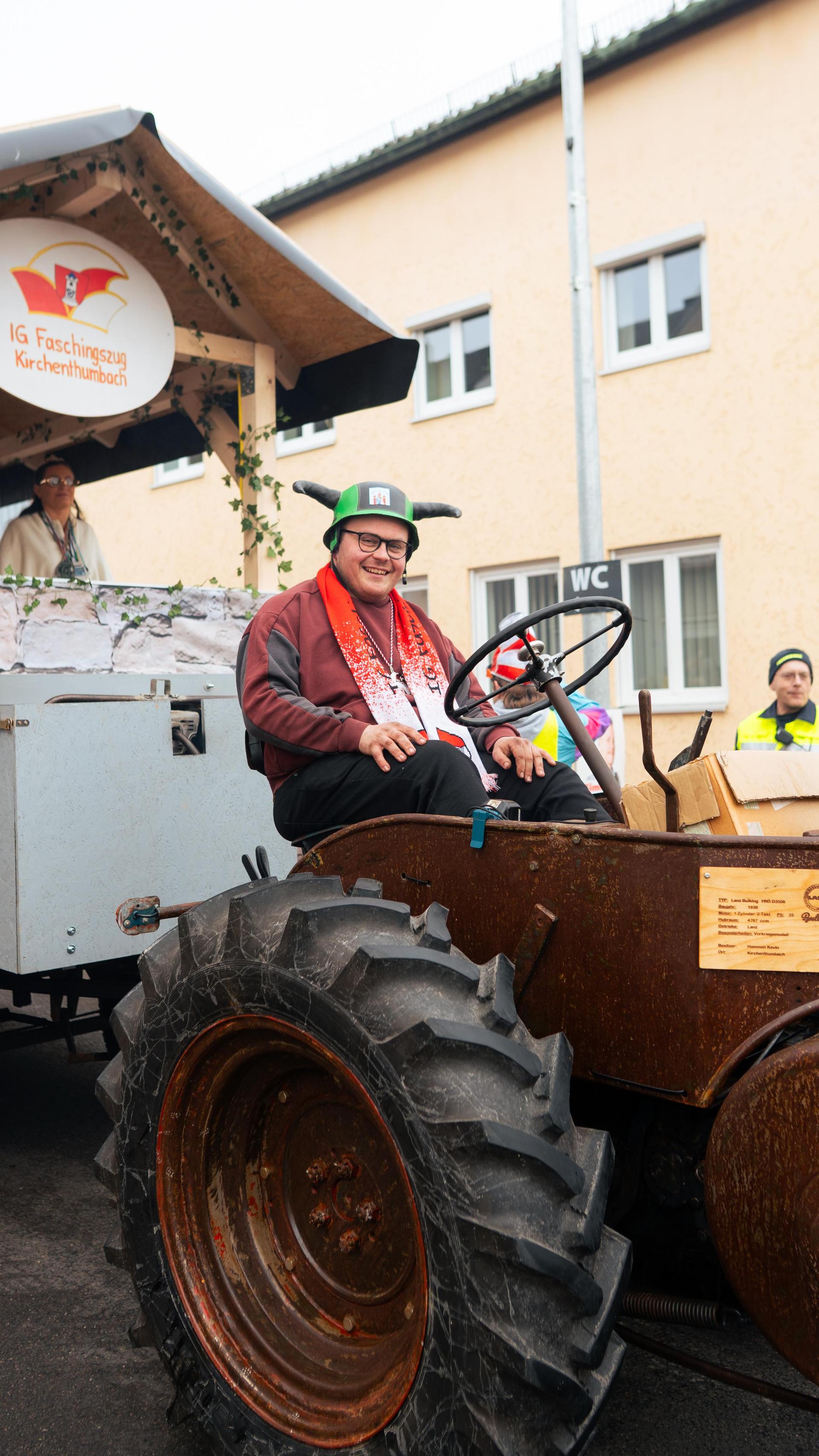 Am Sonntag wurde es bunt beim Pressather Faschingszug. (Bild: Hannes Stock)
