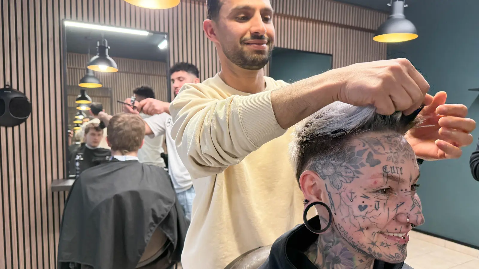 Julia Kraus geht jede Woche zu Ghaem Goorakani - und das schon seit 10 Jahren.  (Bild: Gabi Schönberger)