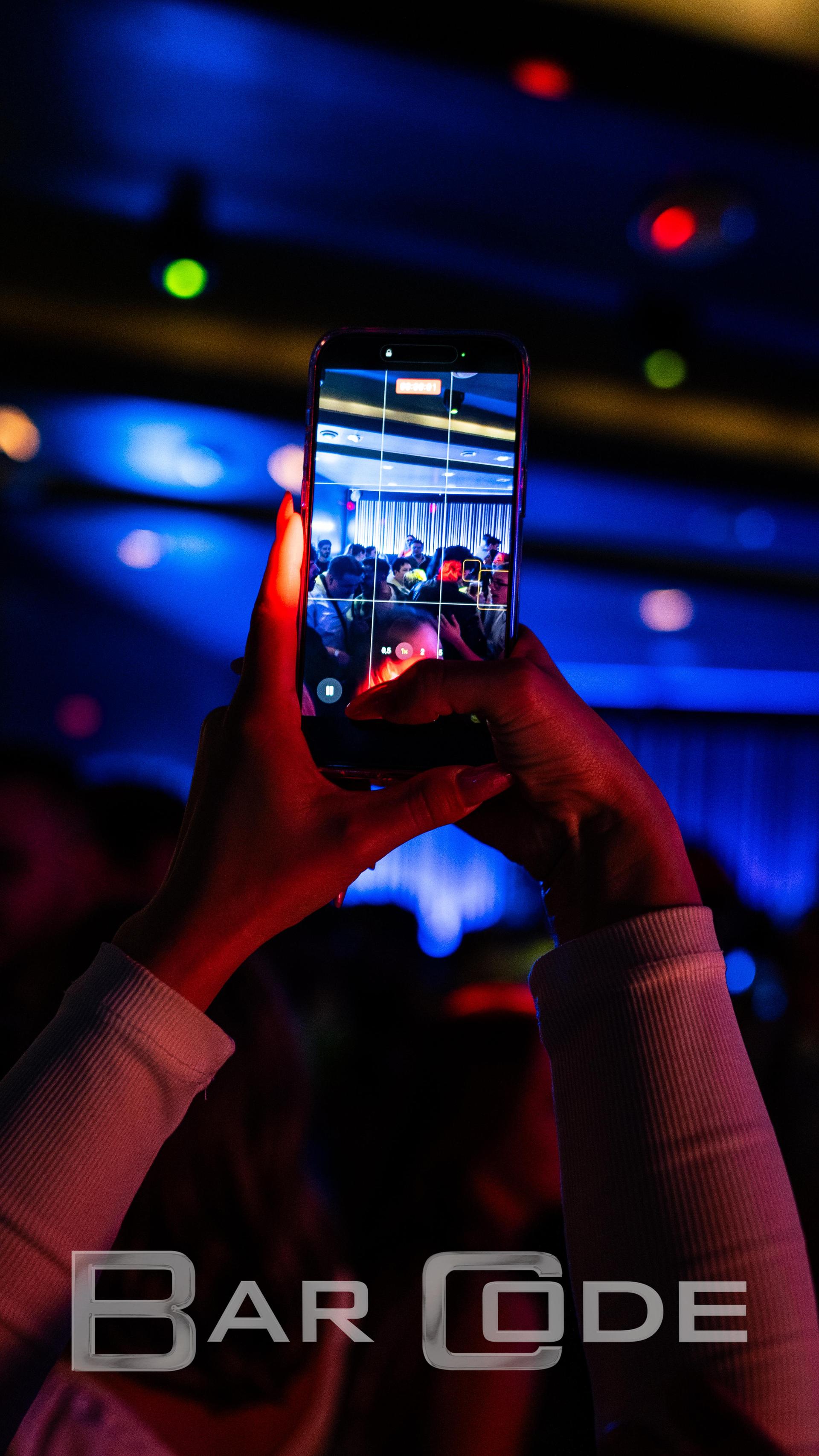 Bilder des Abends. (Bild: Hannes Stock)